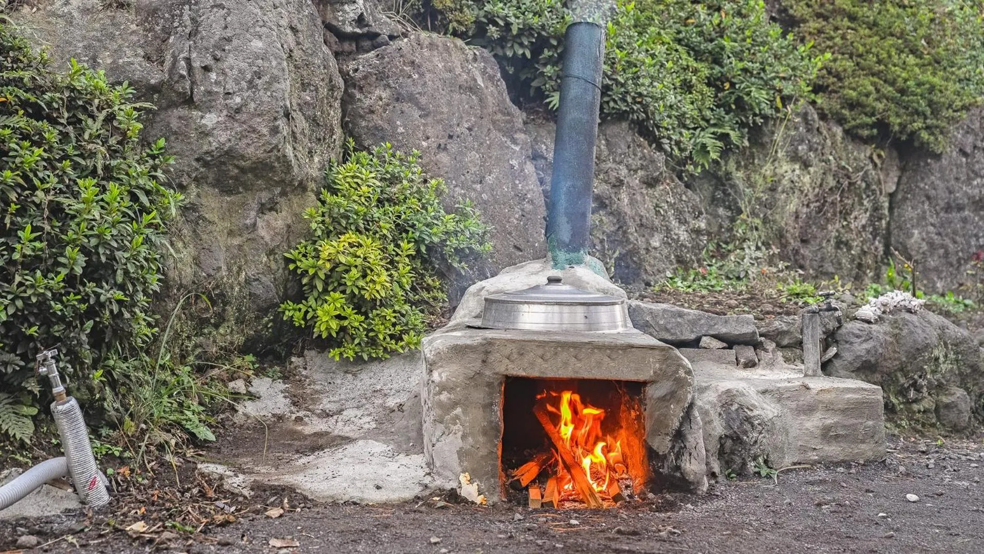 Property building in Jeju Dalbaekstay