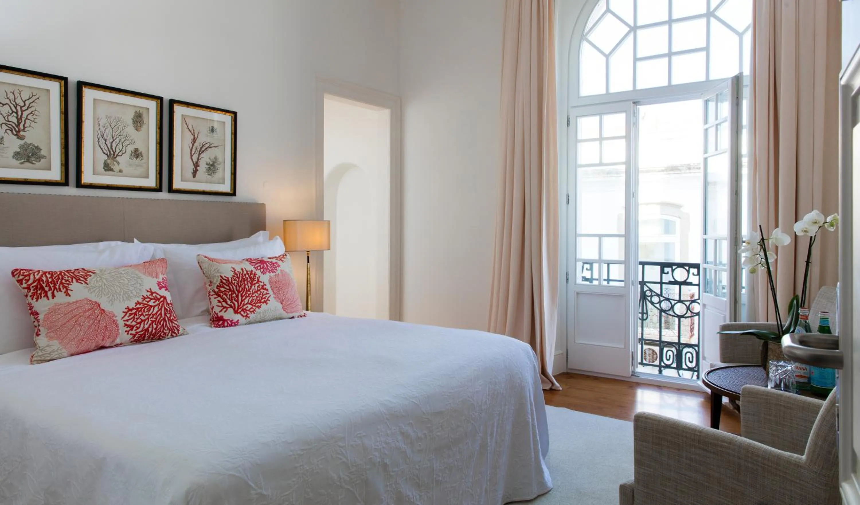 Bed in Bordoy Grand House Algarve