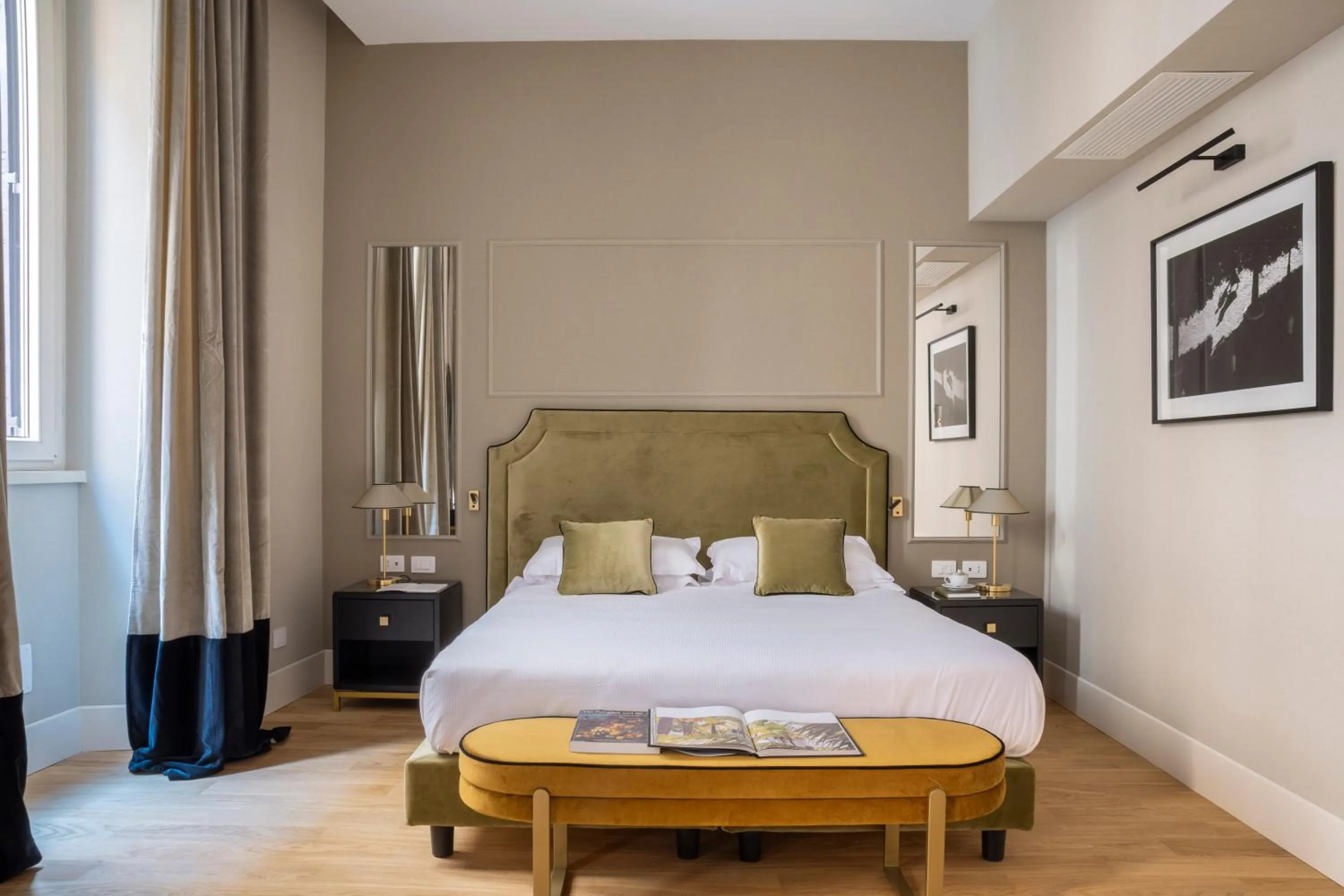 Bed in HOTEL ADRIANO Rooftop