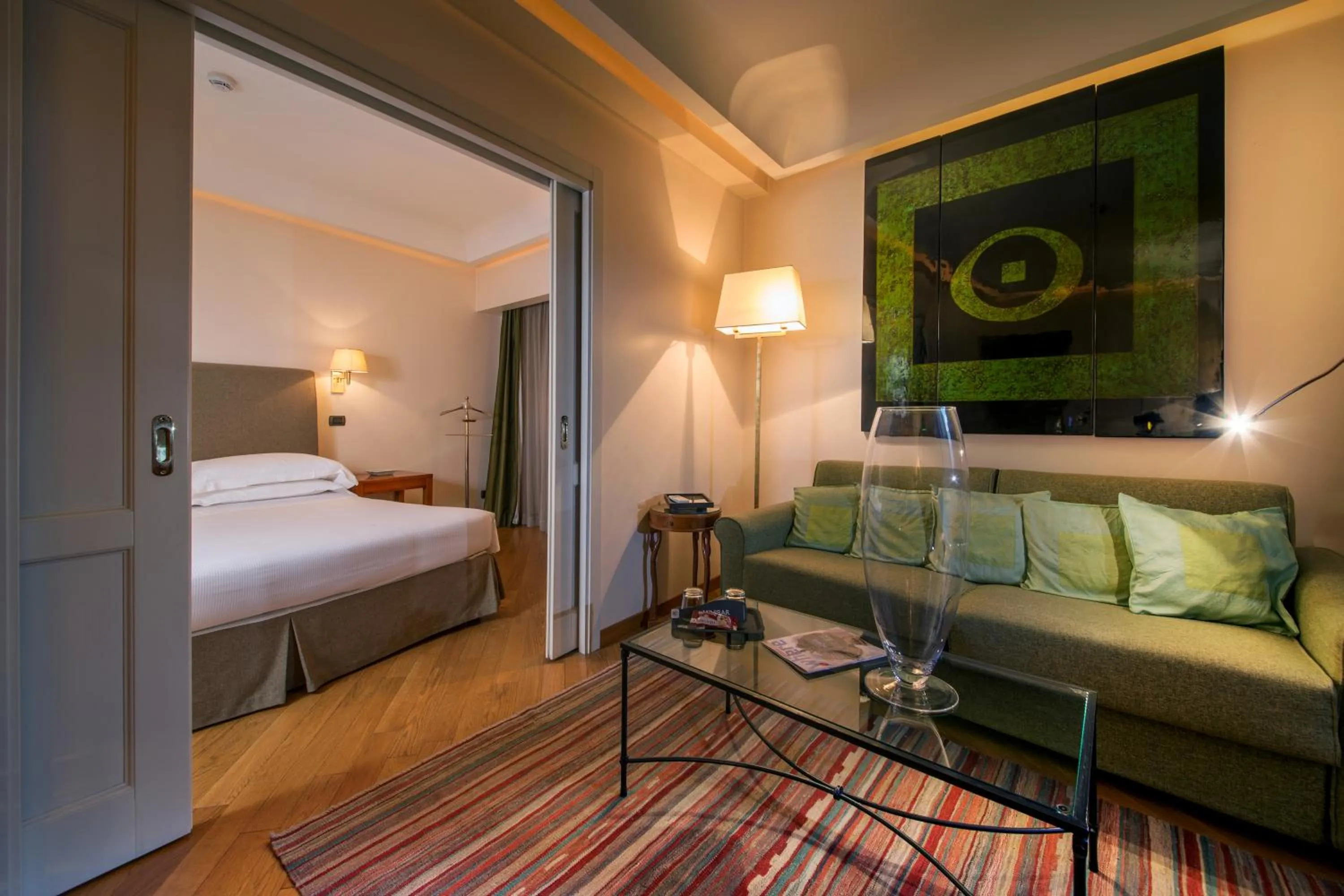 Living room, Bed in HOTEL ADRIANO Rooftop