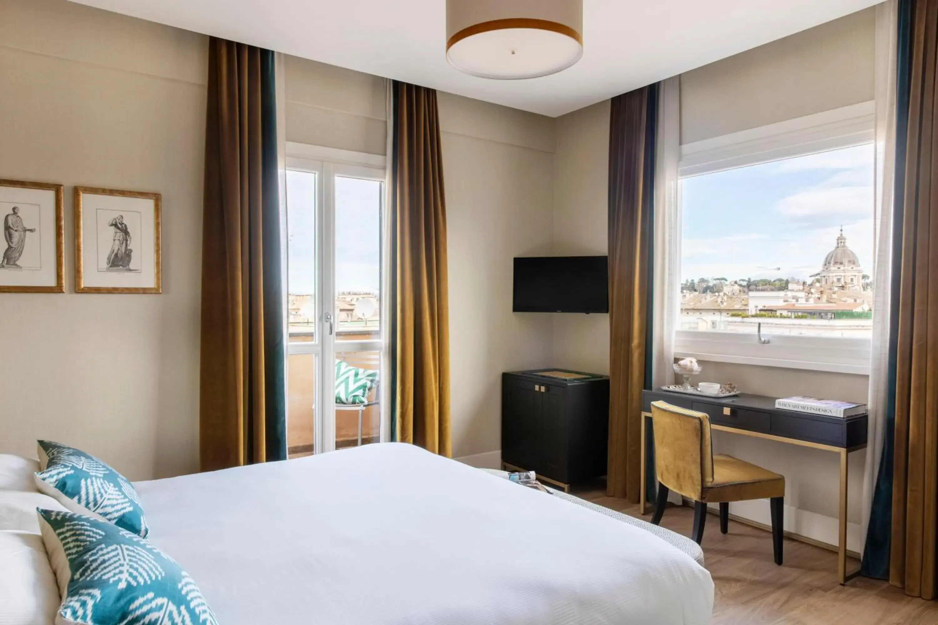 Executive Room with Balcony - single occupancy in HOTEL ADRIANO Rooftop Executive Room with Balcony - single occupancy in HOTEL ADRIANO Rooftop