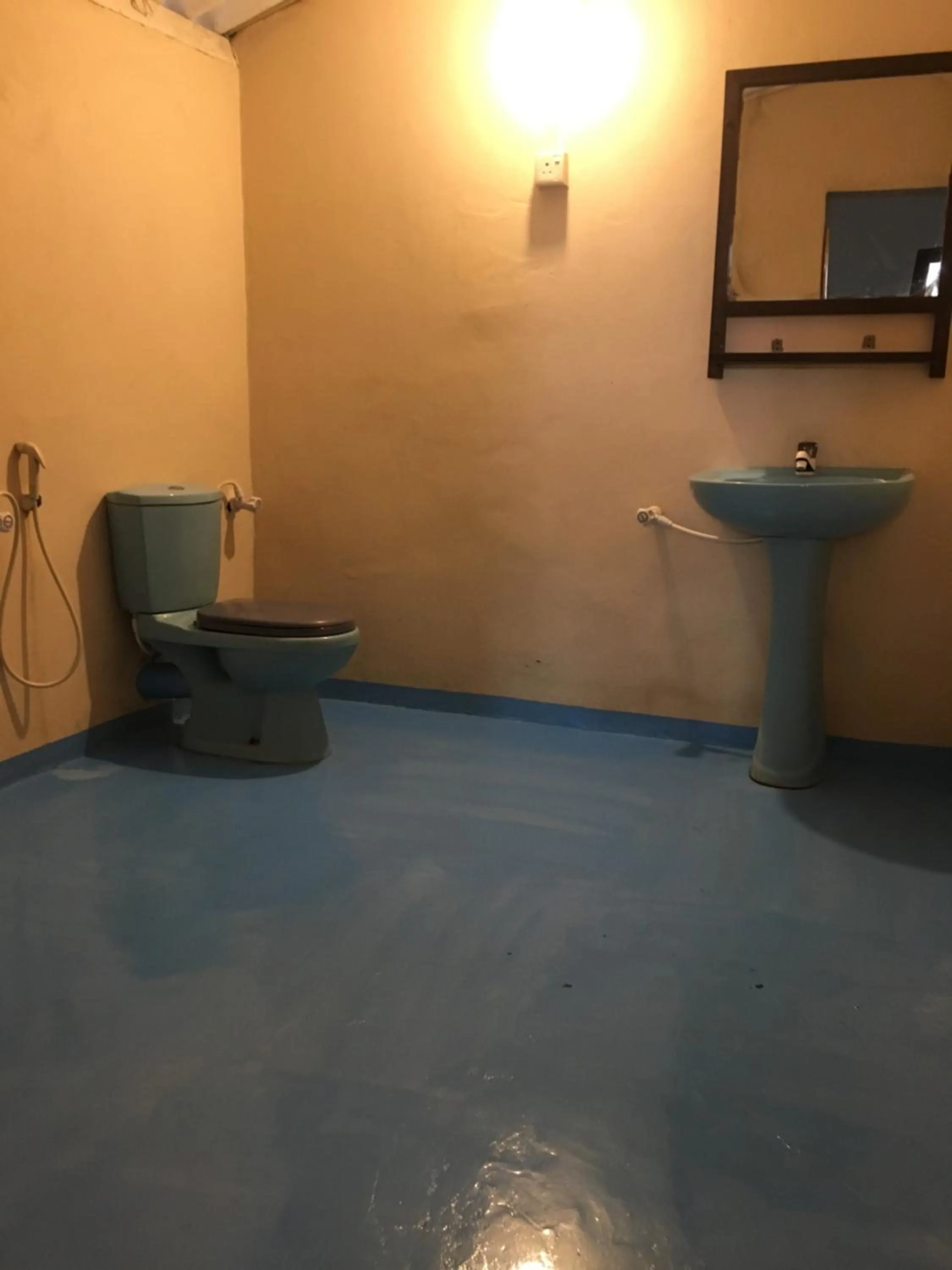 Shower in Arne's Place