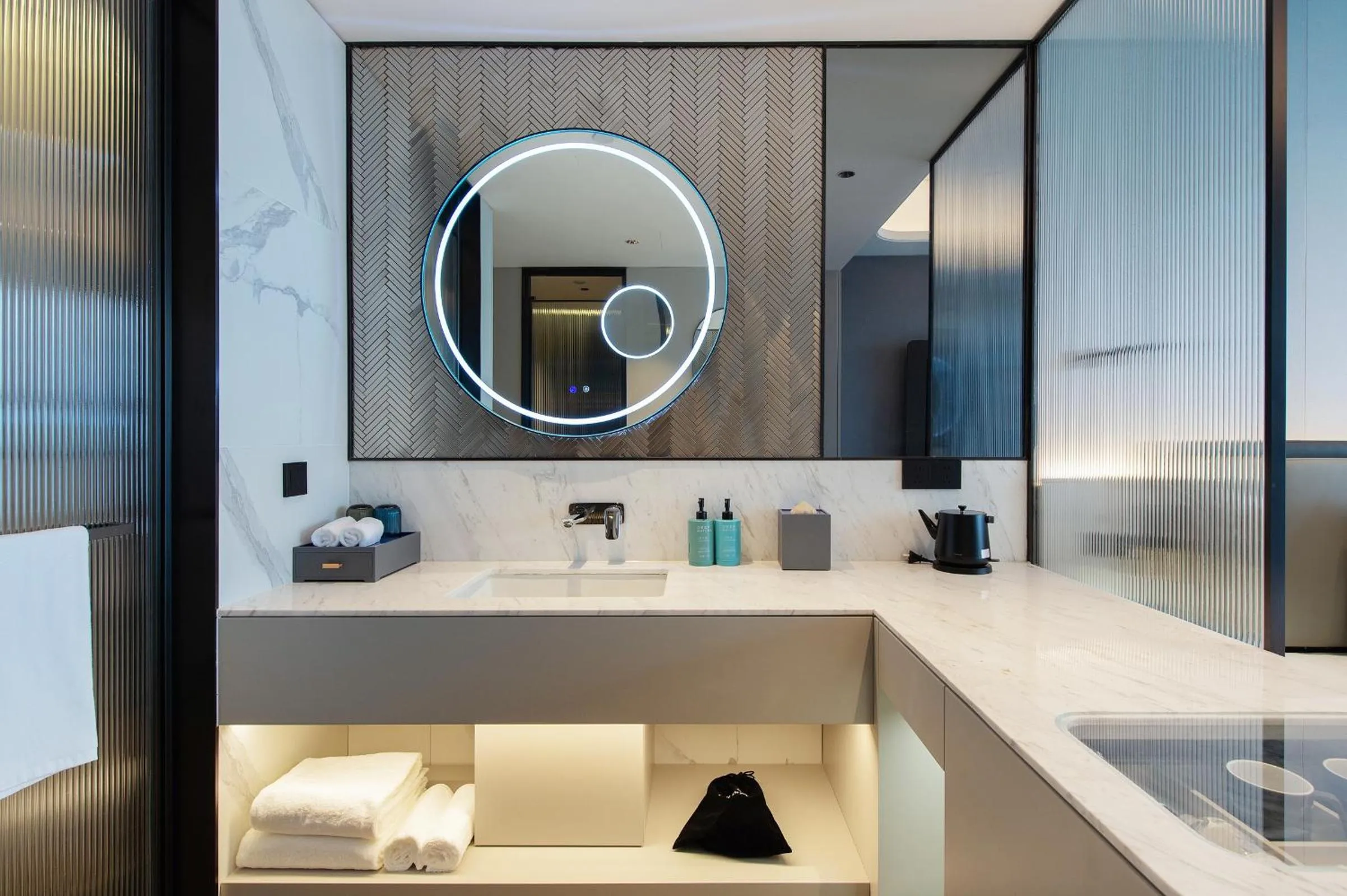 towels in Novotel Shanghai Lingang