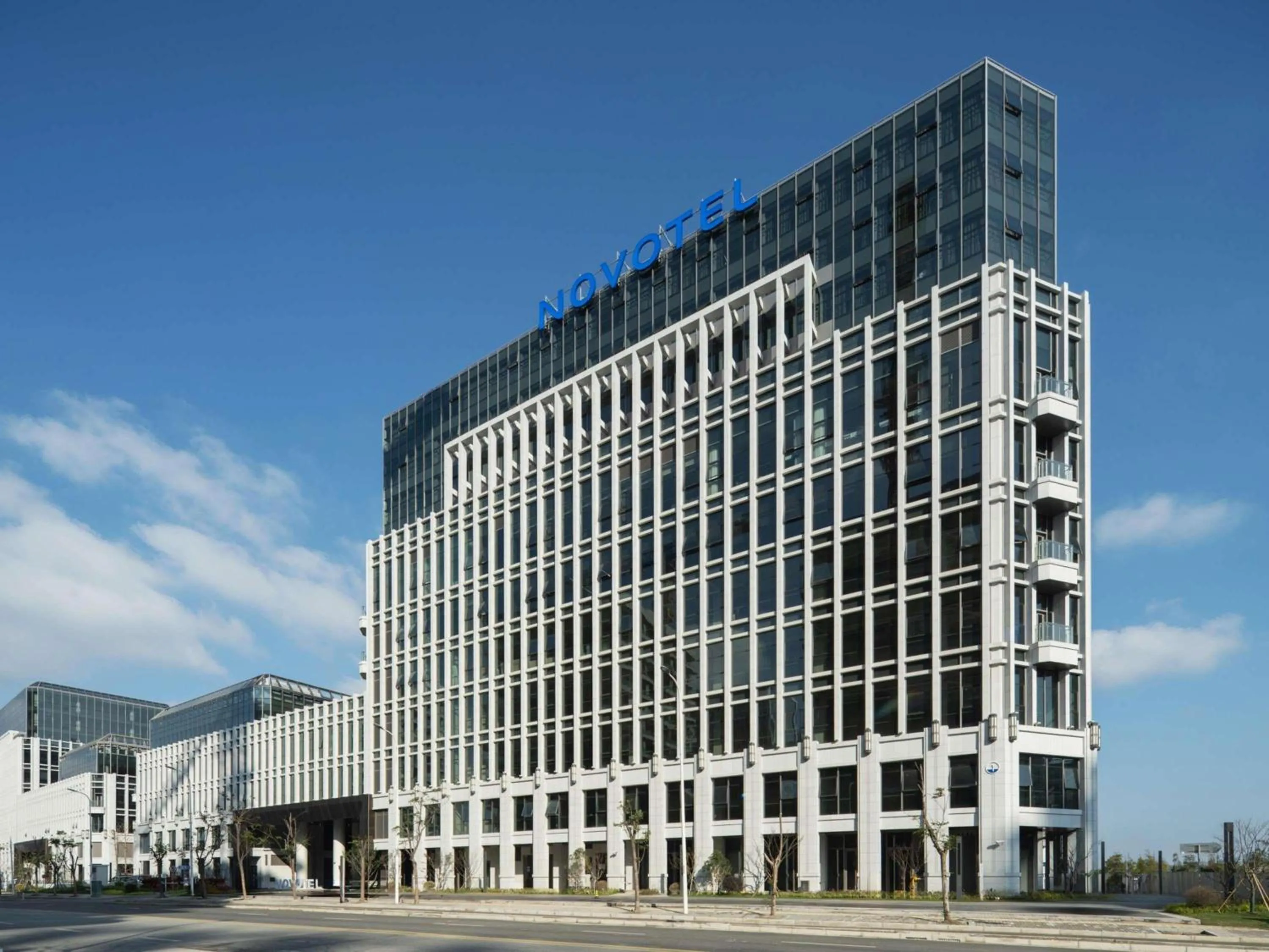 Property building in Novotel Shanghai Lingang