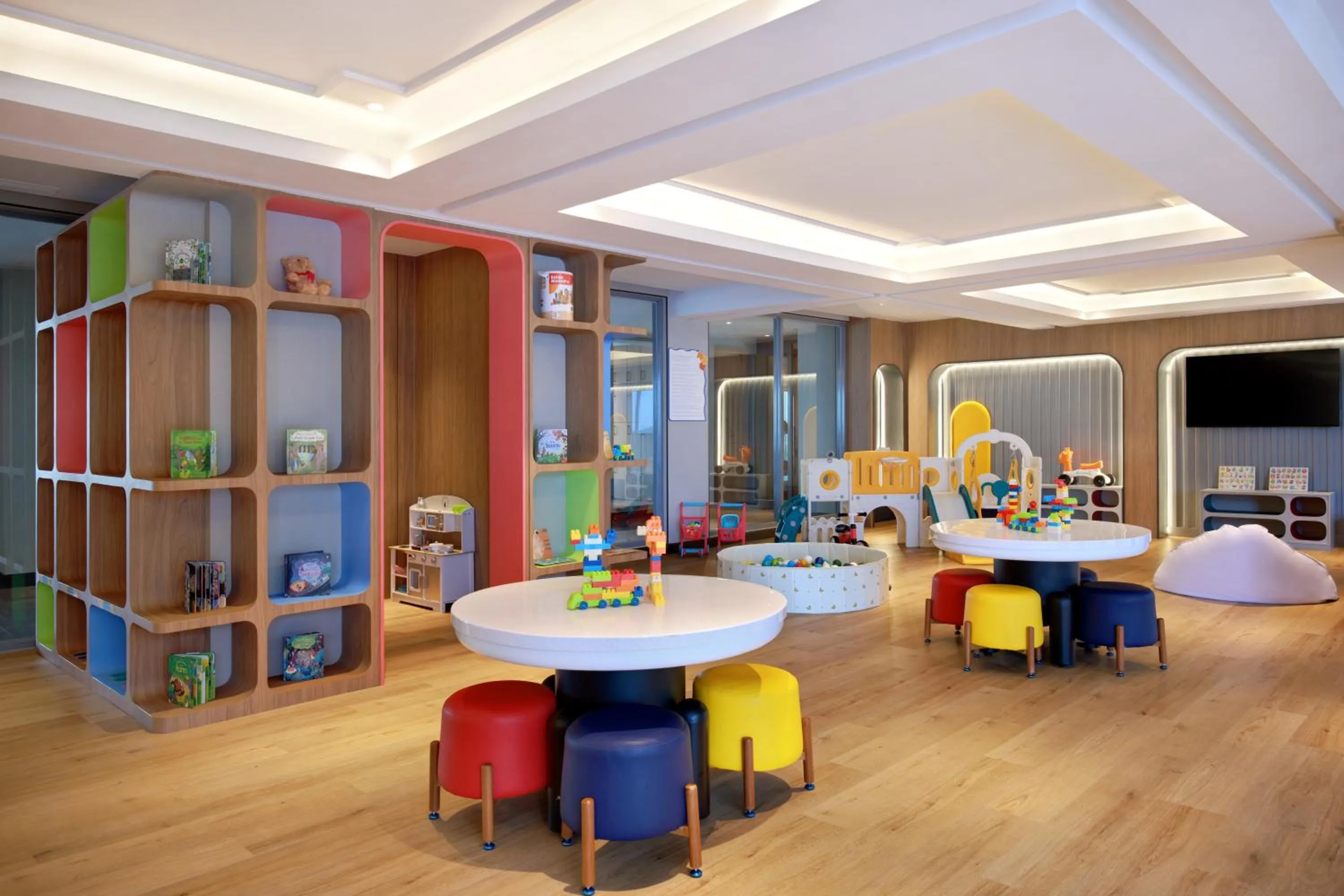 Kids's club in Grand Mercure Batam Centre