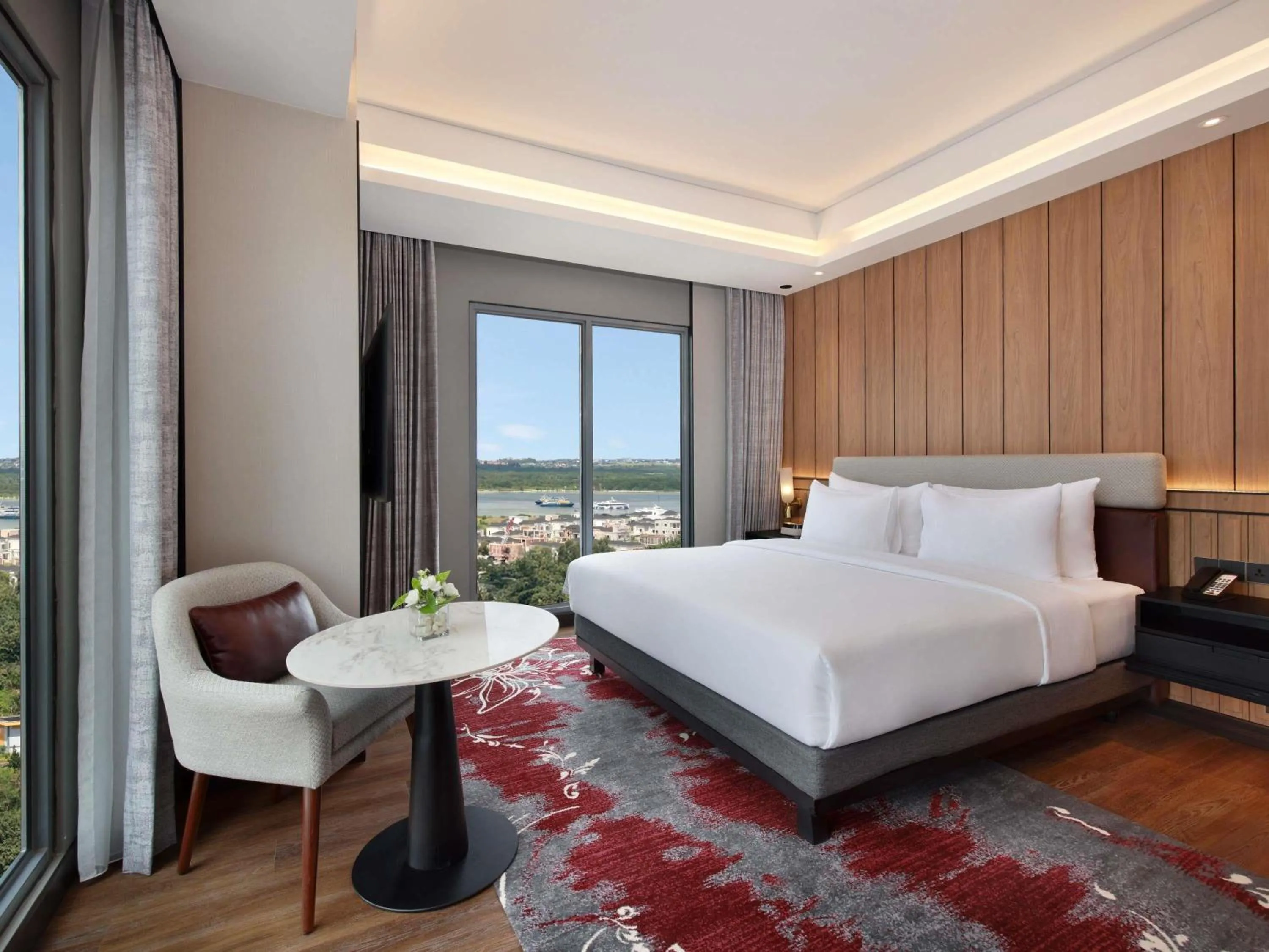 Bedroom, Bed in Grand Mercure Batam Centre