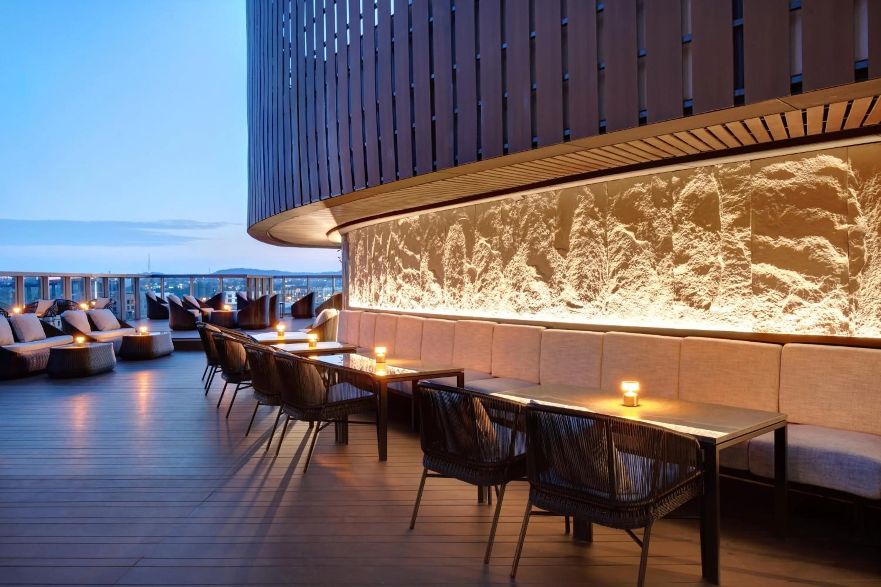 Lounge or bar in Grand Mercure Batam Centre