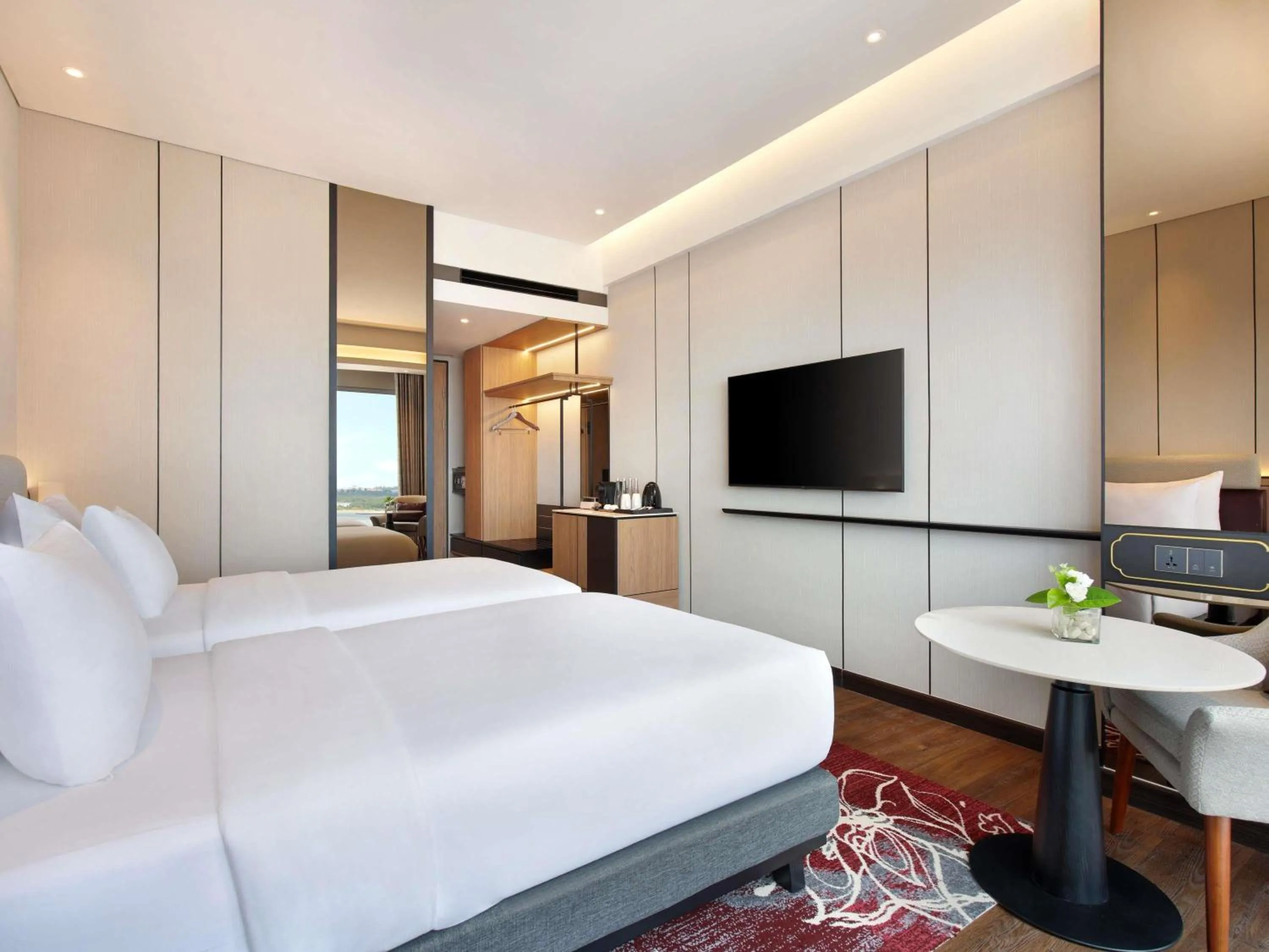 Bedroom, Bed in Grand Mercure Batam Centre