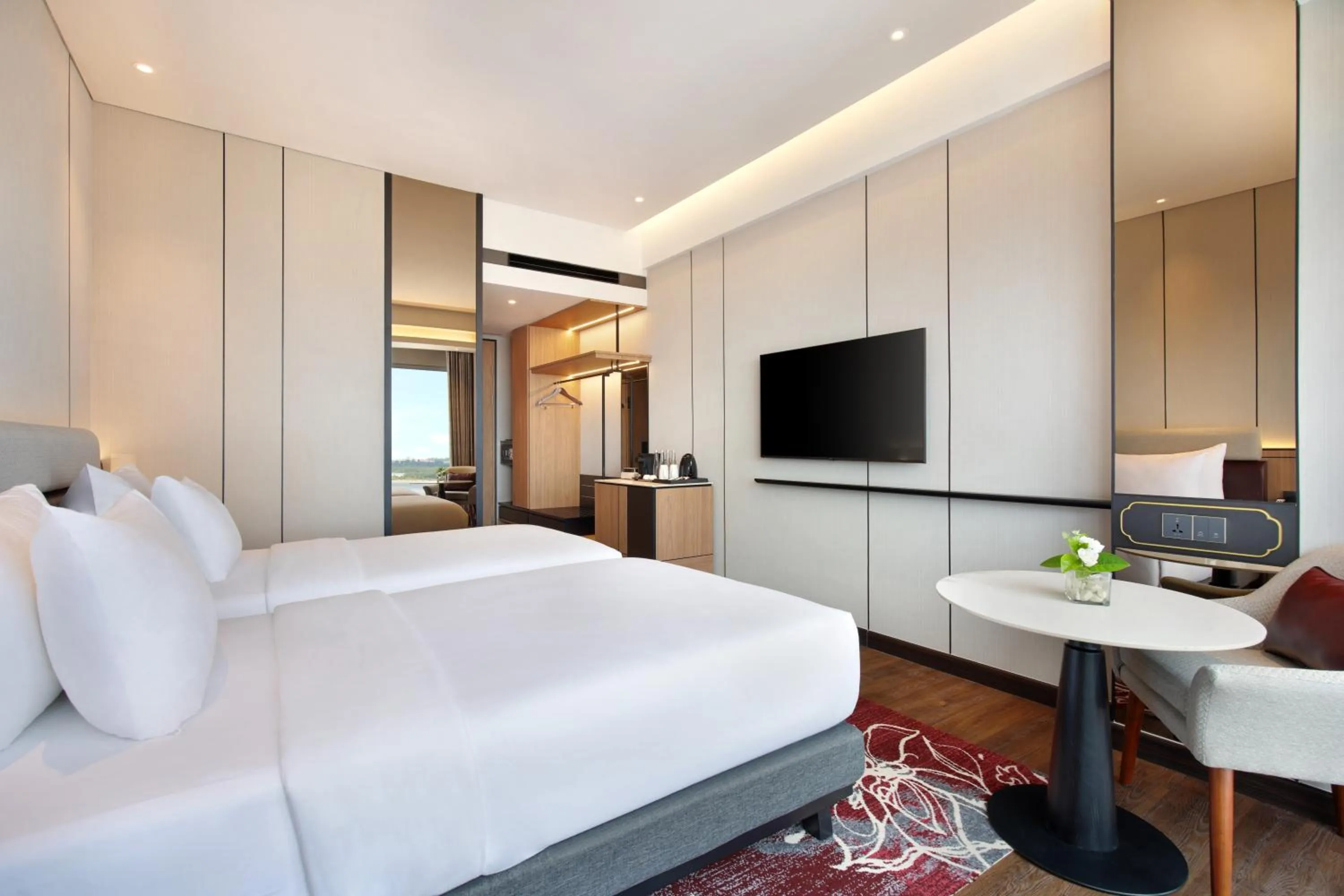 Bedroom, Bed in Grand Mercure Batam Centre