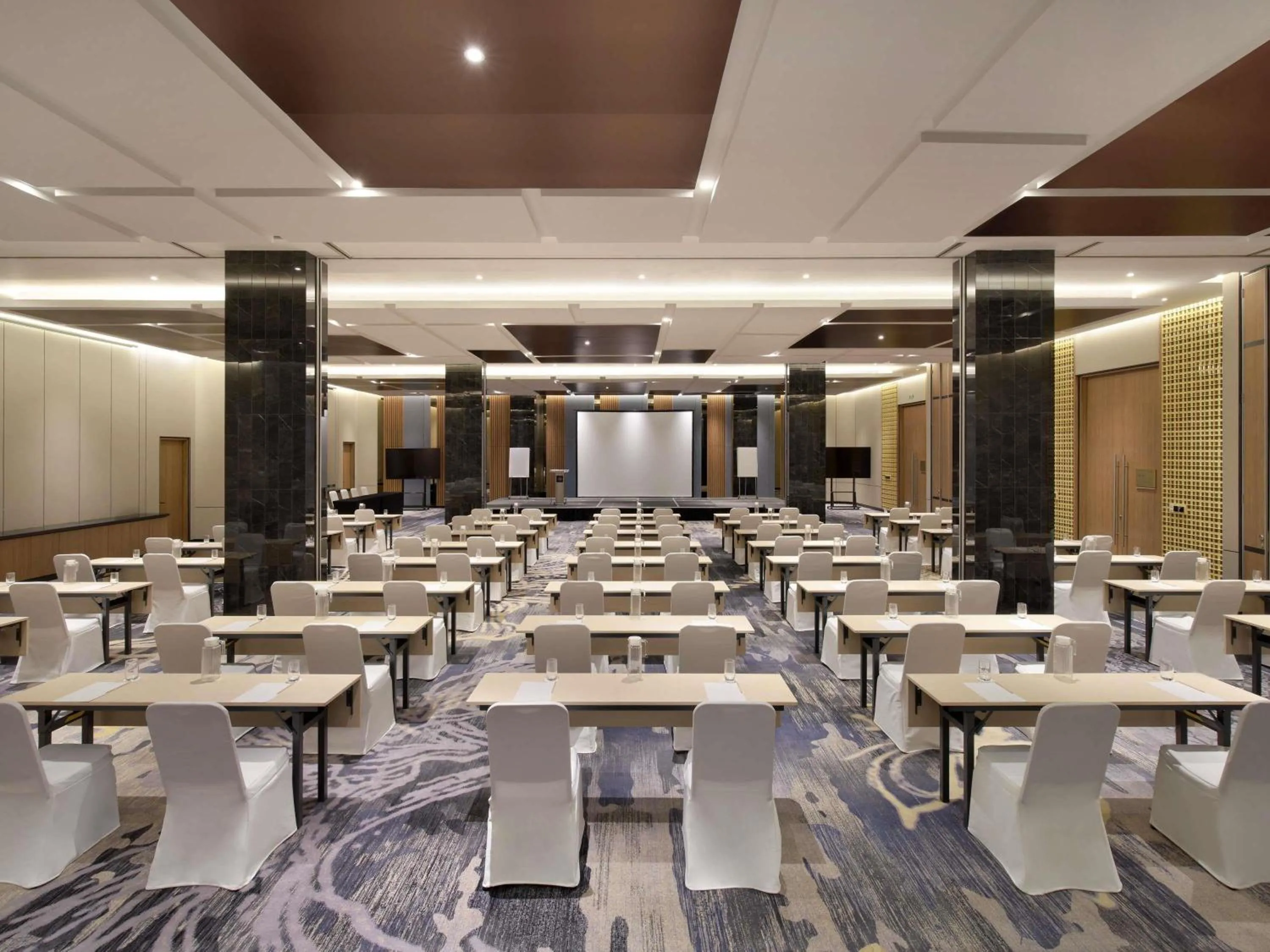 Meeting/conference room in Grand Mercure Batam Centre