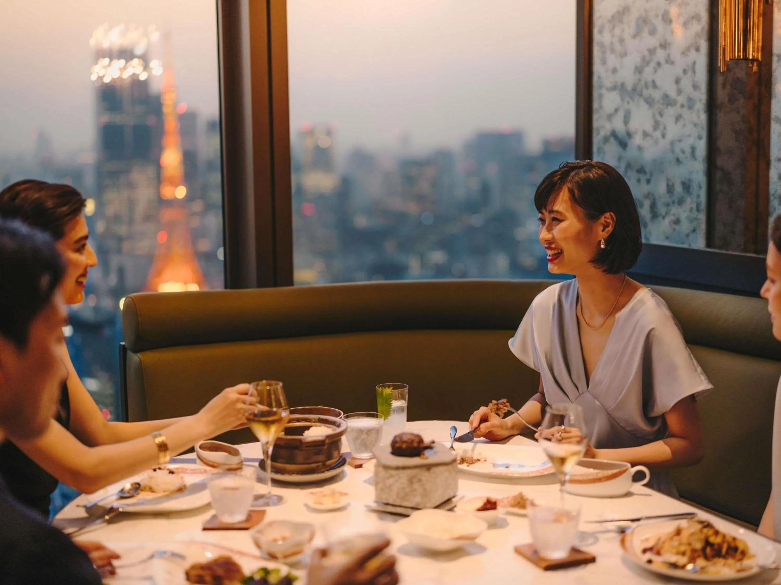 Restaurant/places to eat in Fairmont Tokyo