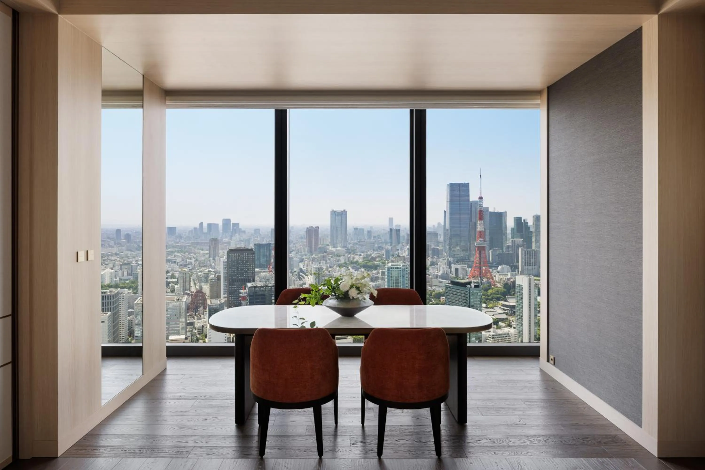Dining area in Fairmont Tokyo