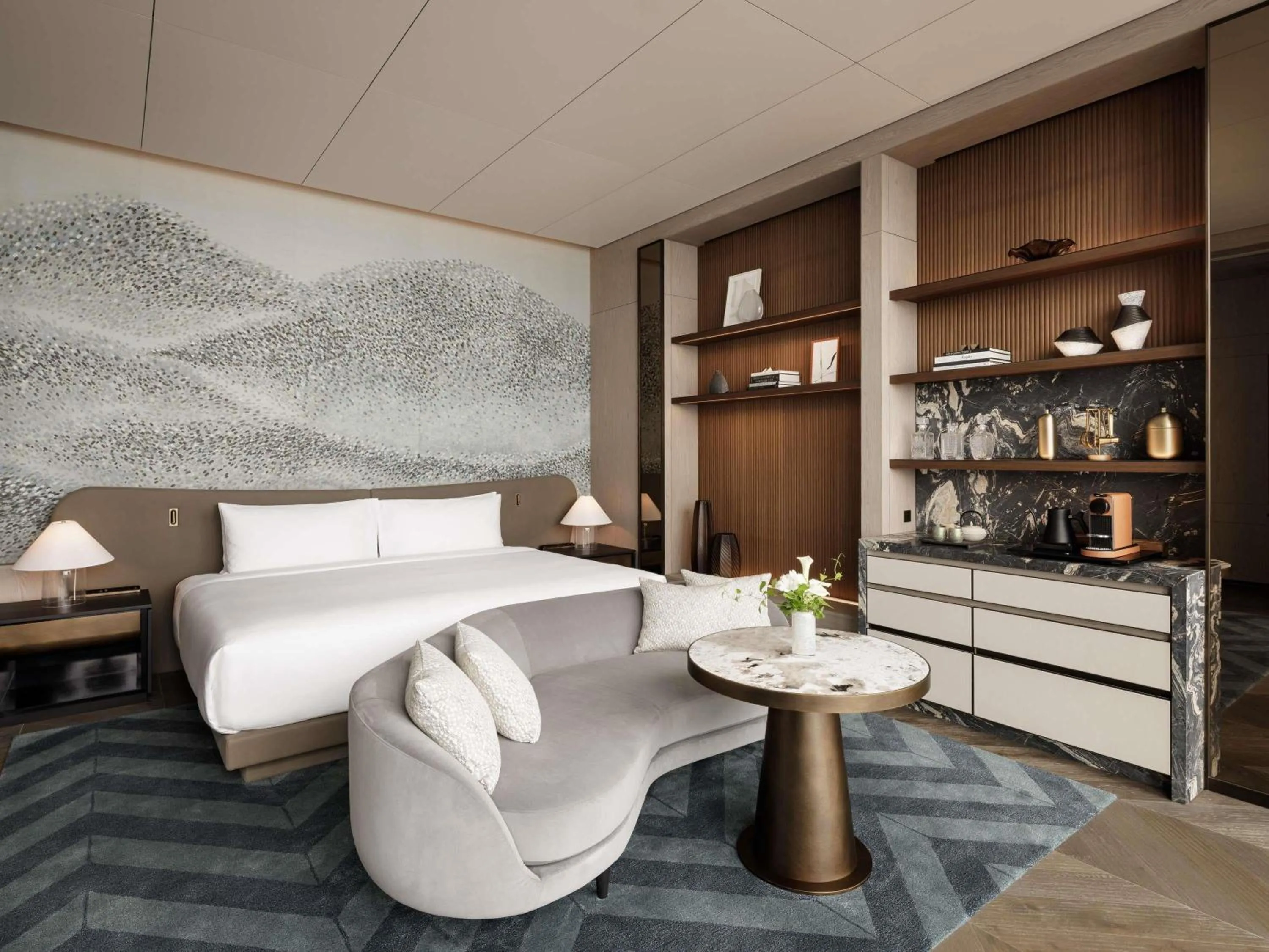 Bedroom, Bed in Fairmont Tokyo