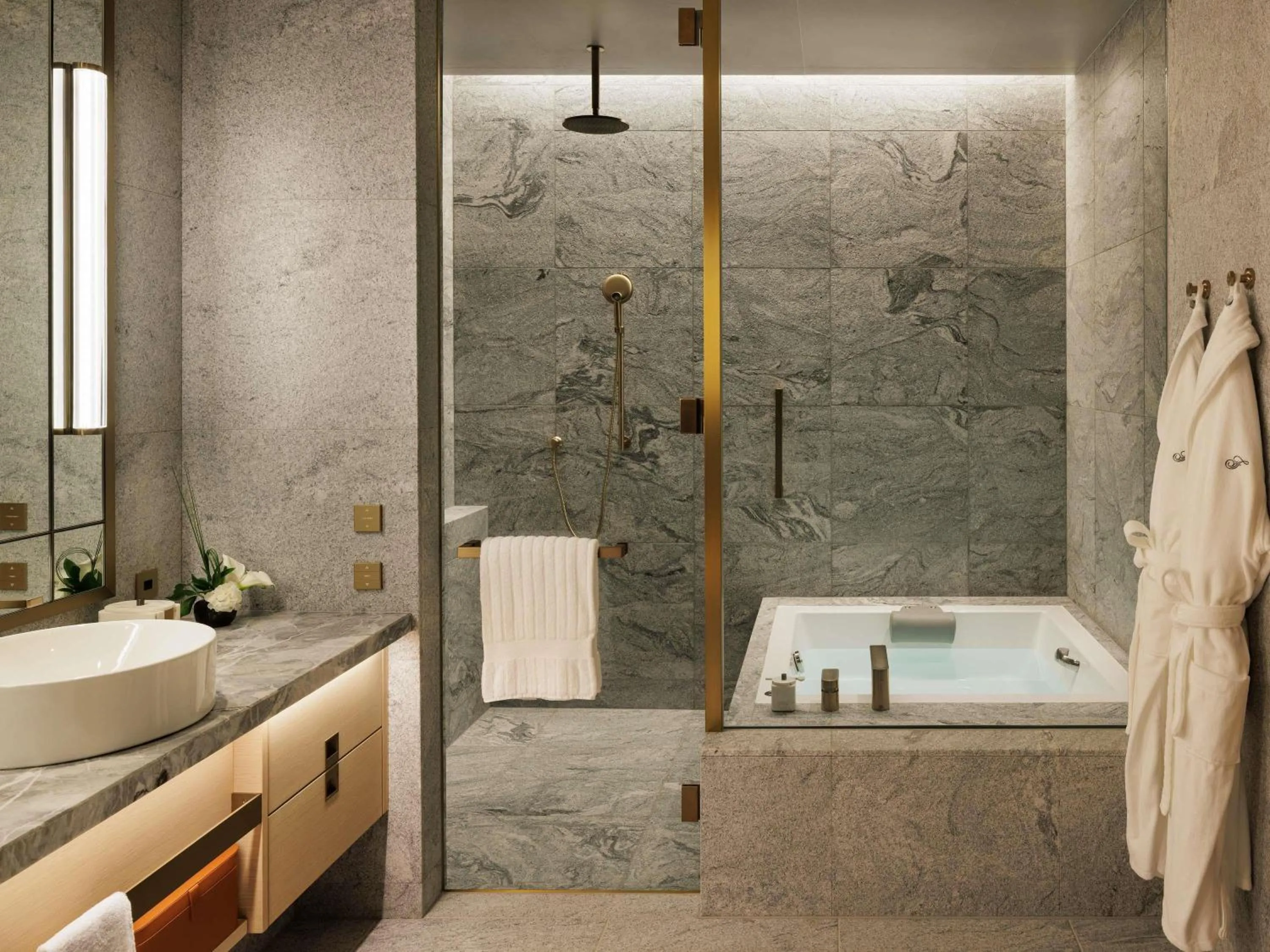 Bedroom in Fairmont Tokyo