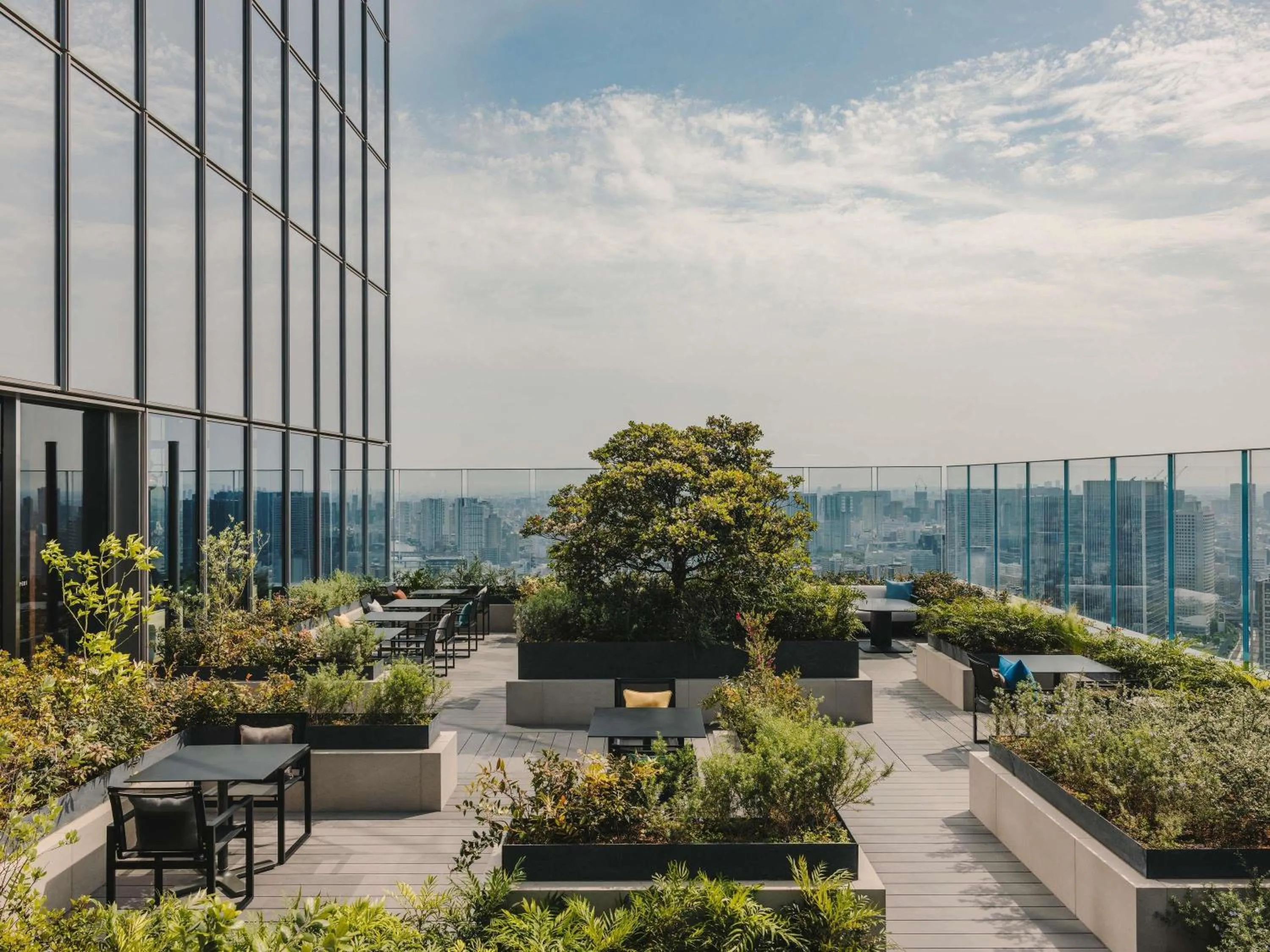 Restaurant/places to eat in Fairmont Tokyo