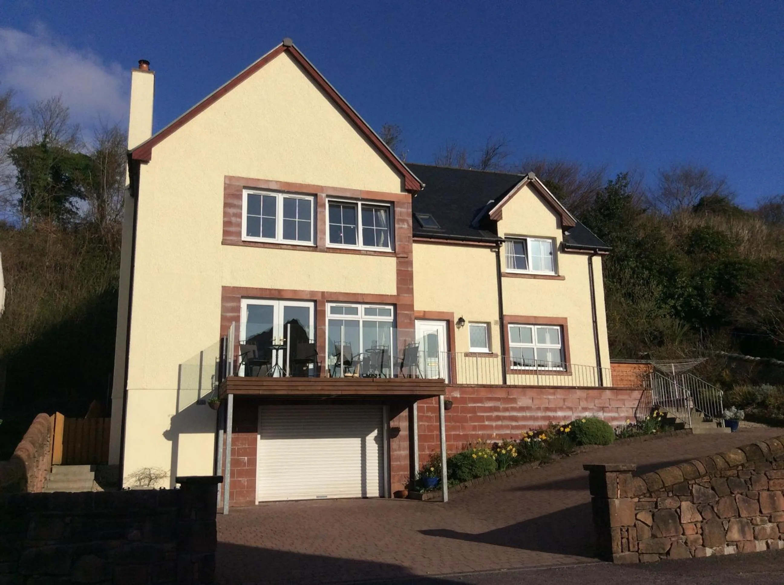 Property building in Stonewater House Vegan Bed and Breakfast