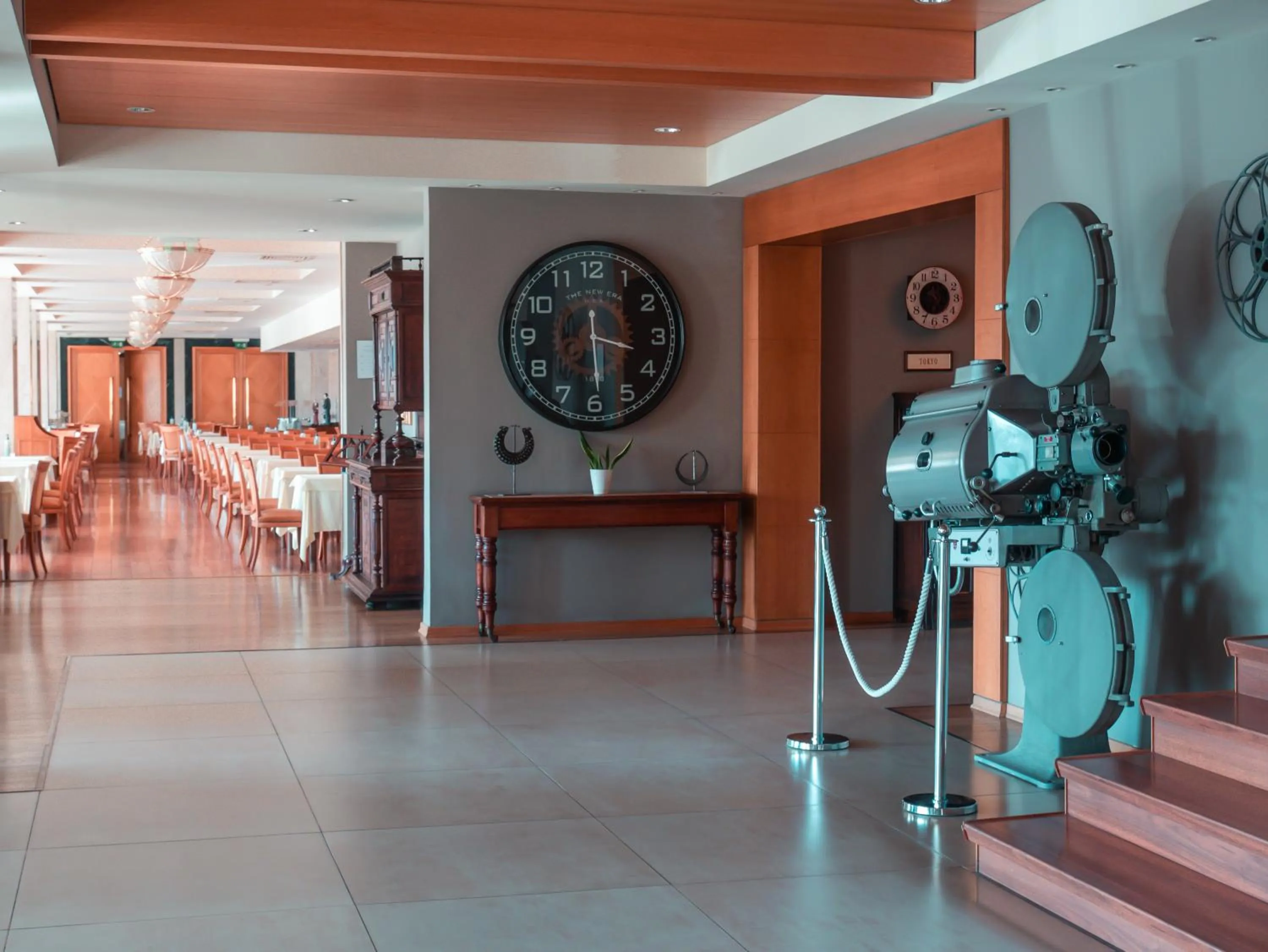 Restaurant/places to eat in Divani Meteora Hotel