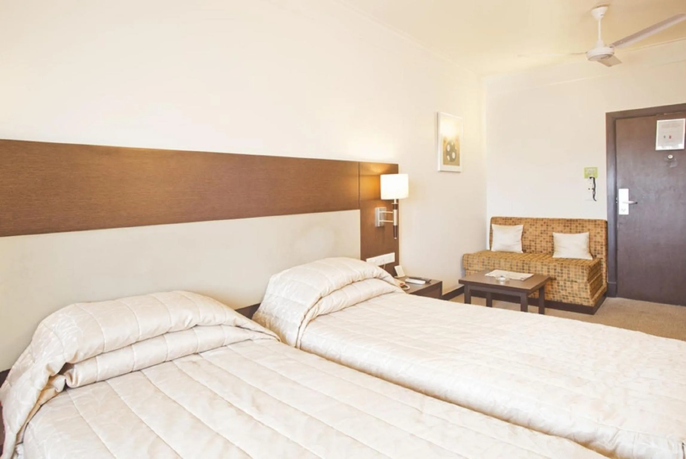 Bed in Hotel Silver Palace