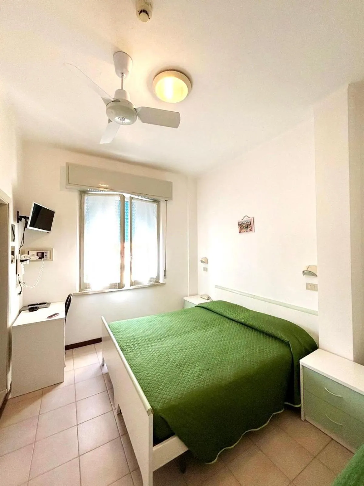 Bed in Hotel Dinarica