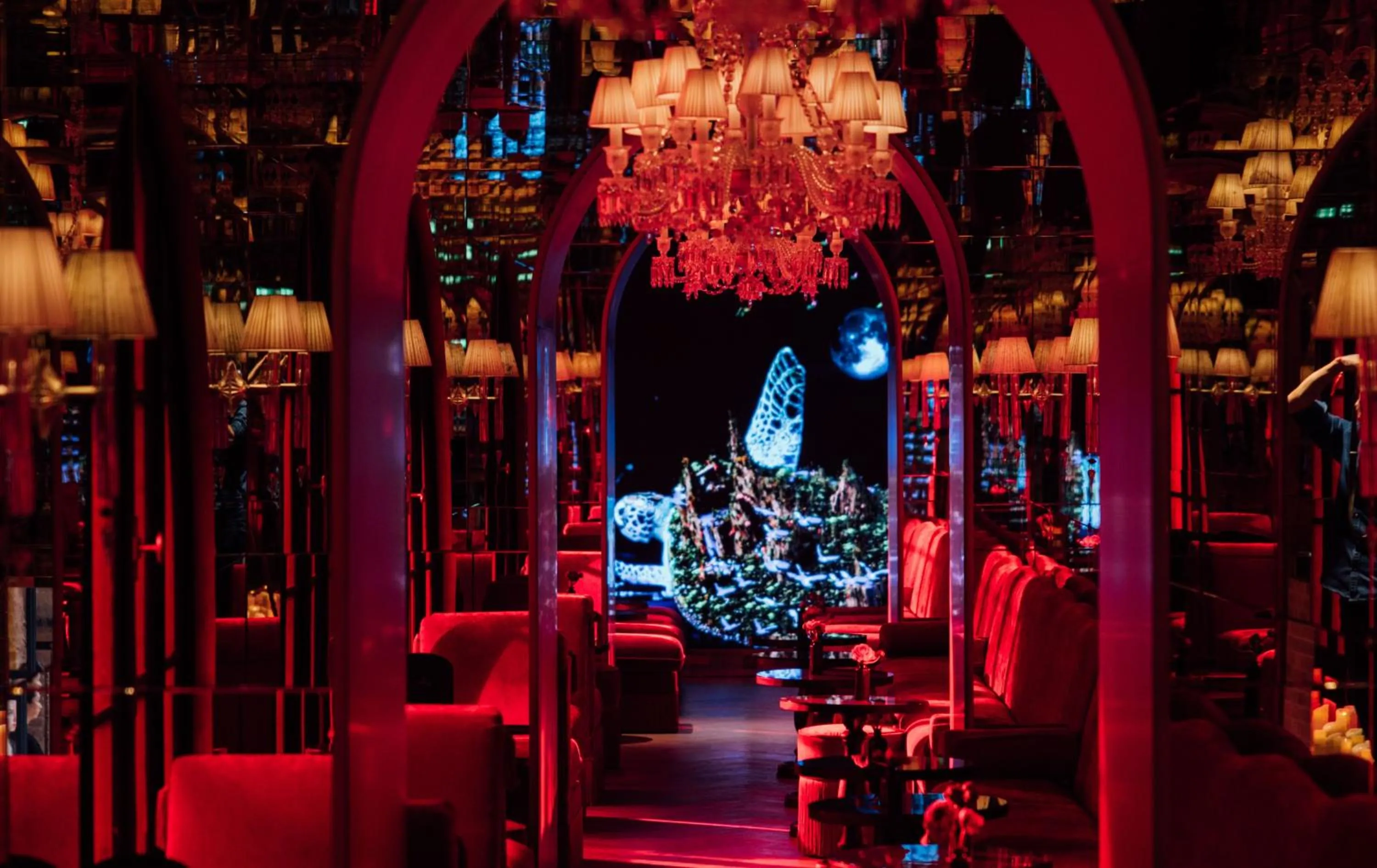 Living room in Hotel SAX Paris, LXR Hotels & Resorts