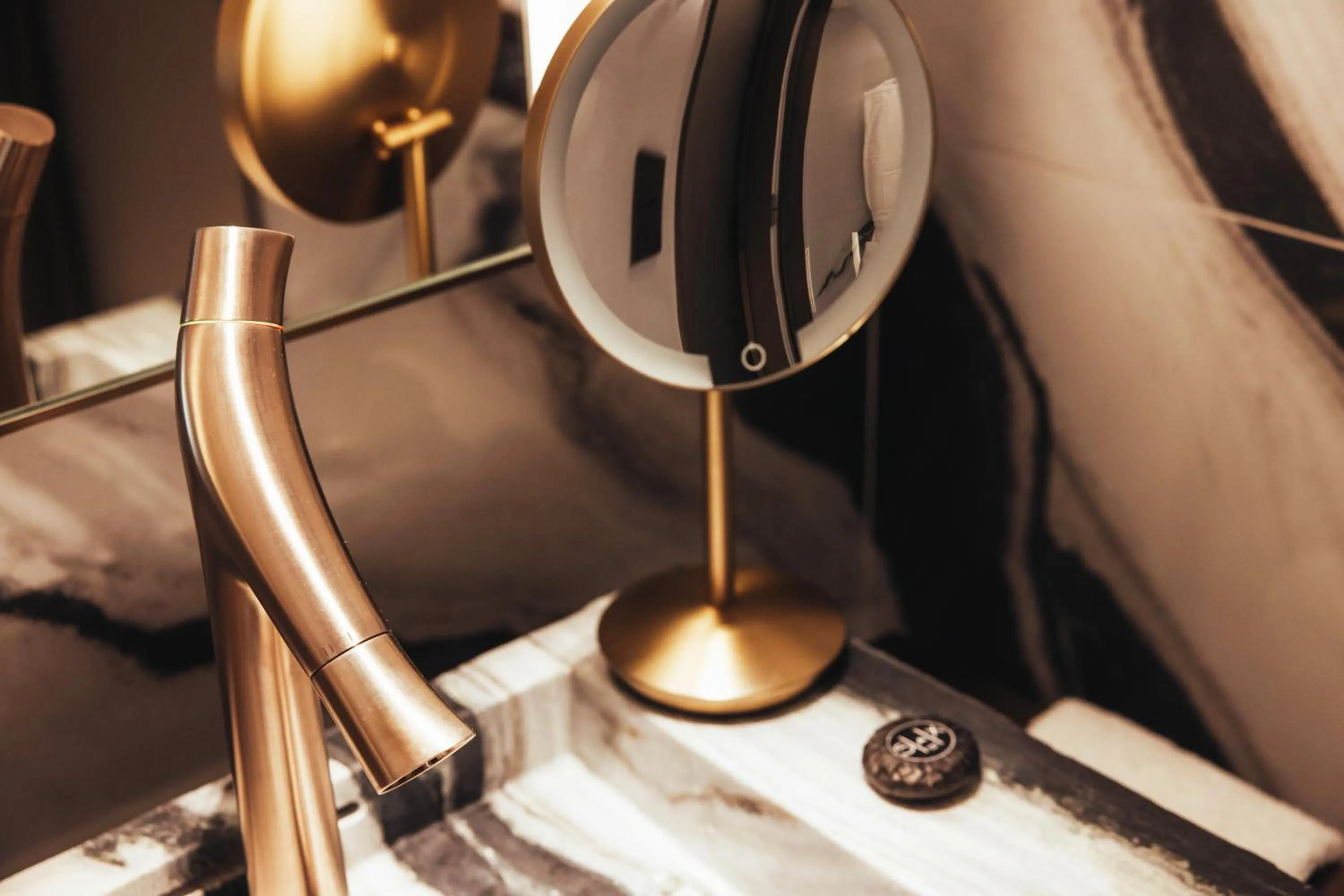 Bathroom in Hotel SAX Paris, LXR Hotels & Resorts