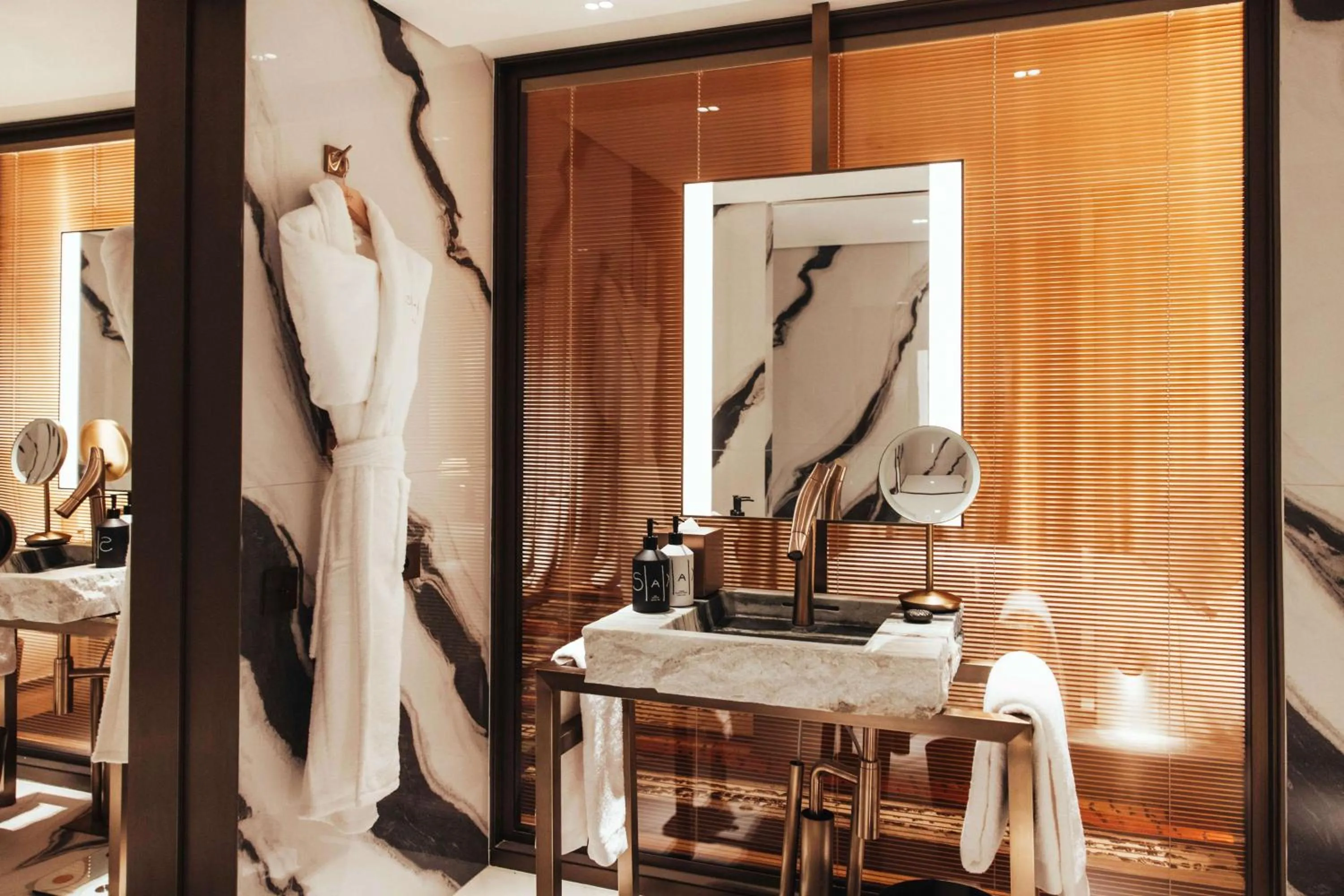 Bathroom in Hotel SAX Paris, LXR Hotels & Resorts