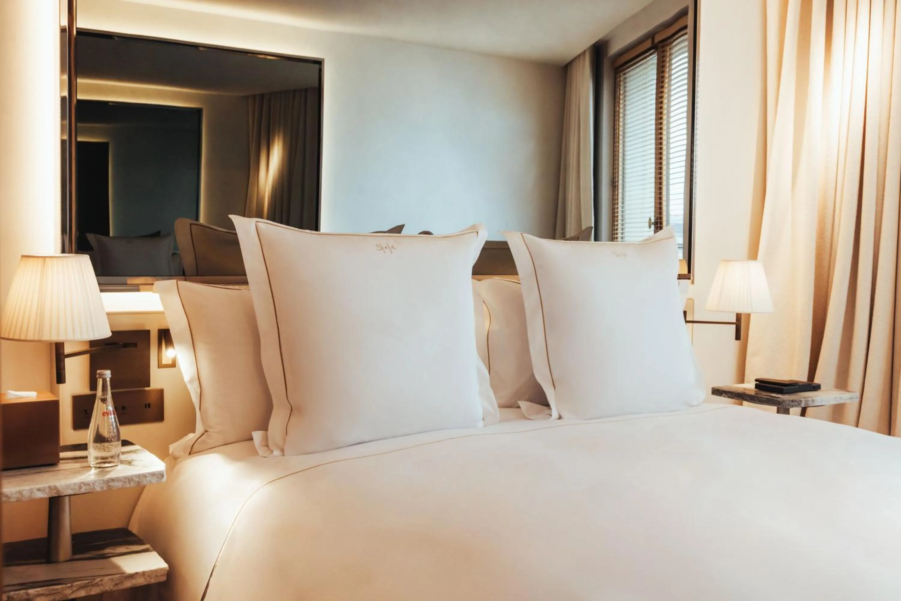 Bed in Hotel SAX Paris, LXR Hotels & Resorts