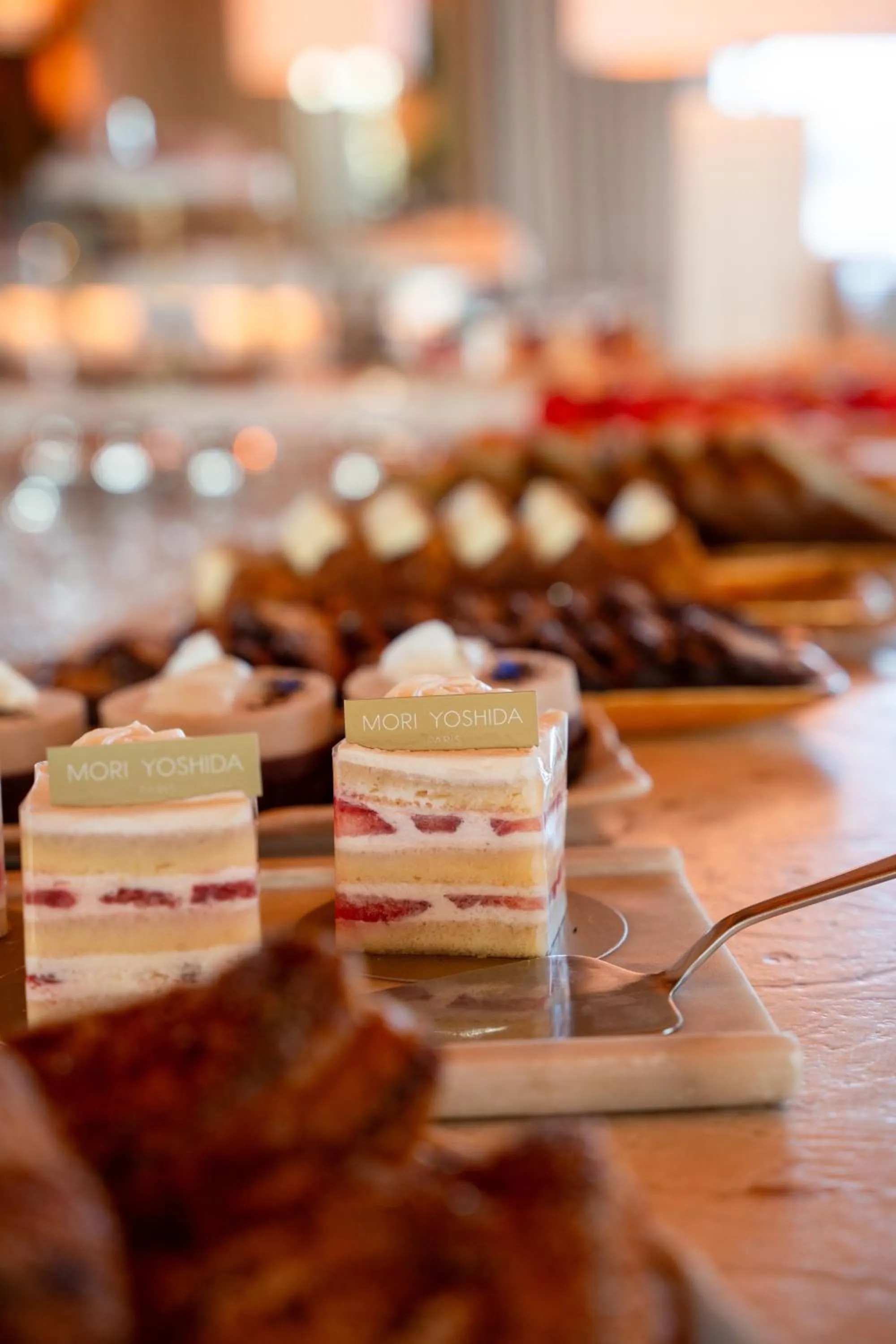 Breakfast in Hotel SAX Paris, LXR Hotels & Resorts