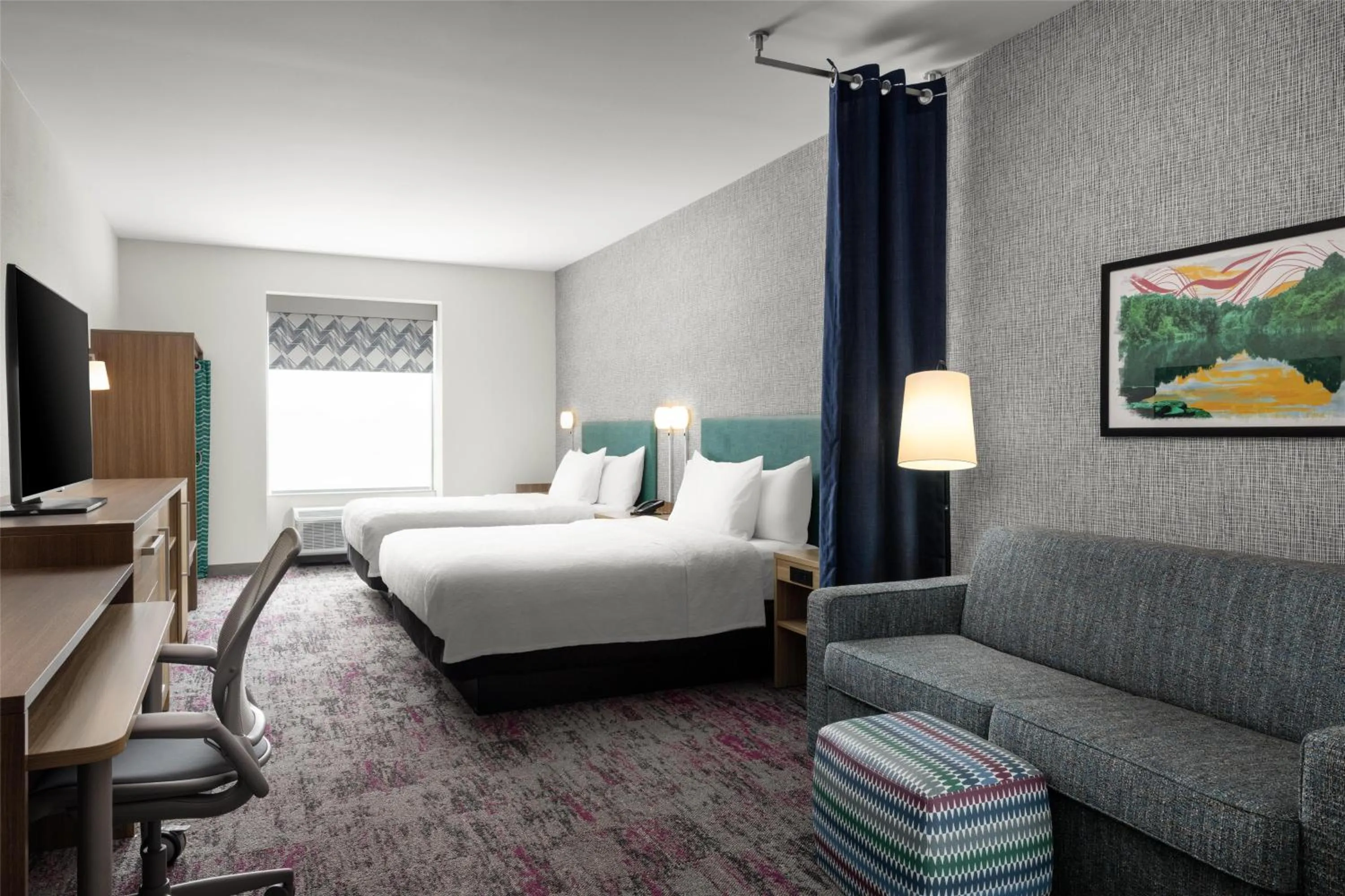 Living room, Bed in Home2 Suites By Hilton Dry Ridge