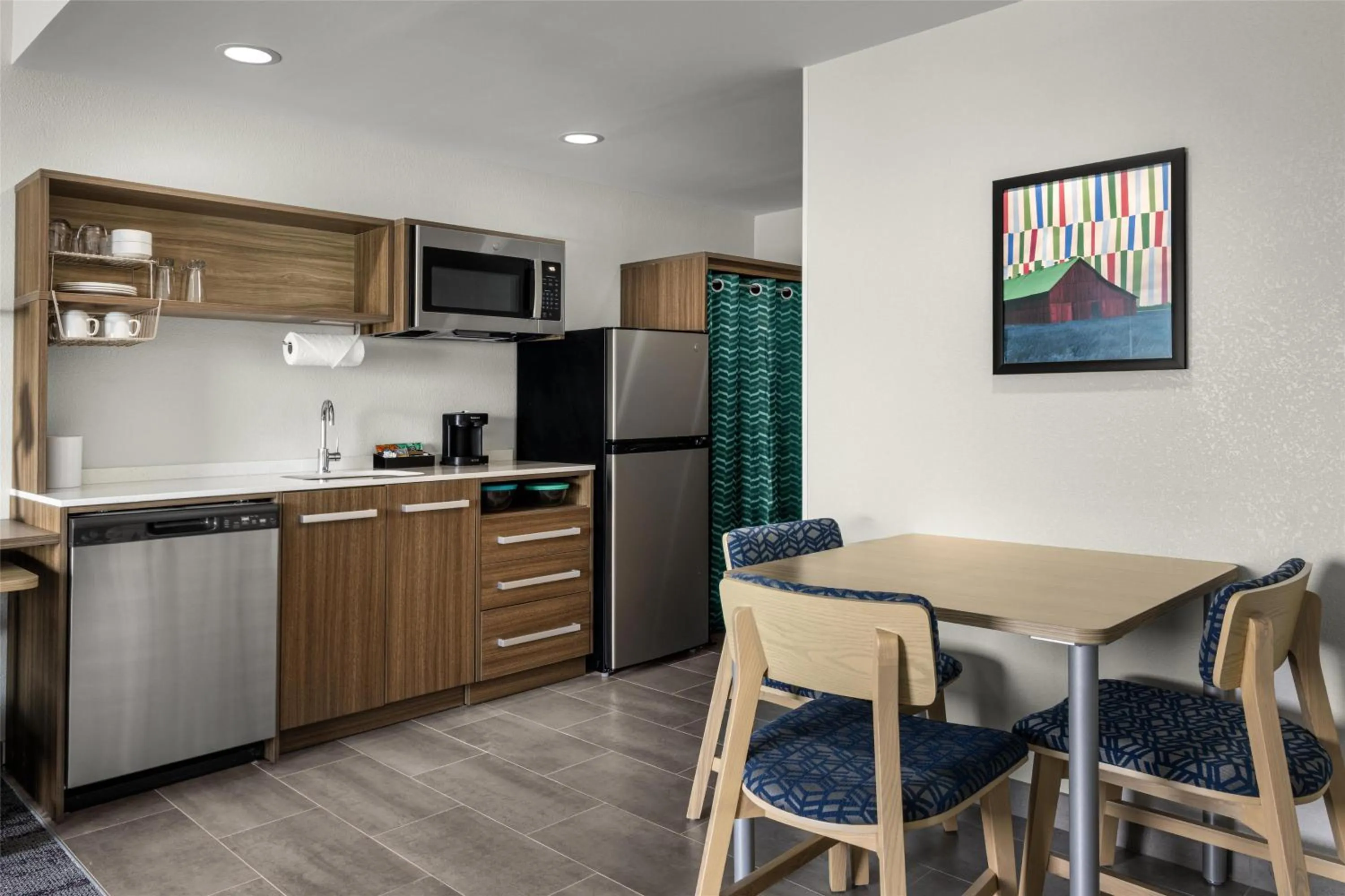 Kitchen or kitchenette in Home2 Suites By Hilton Dry Ridge