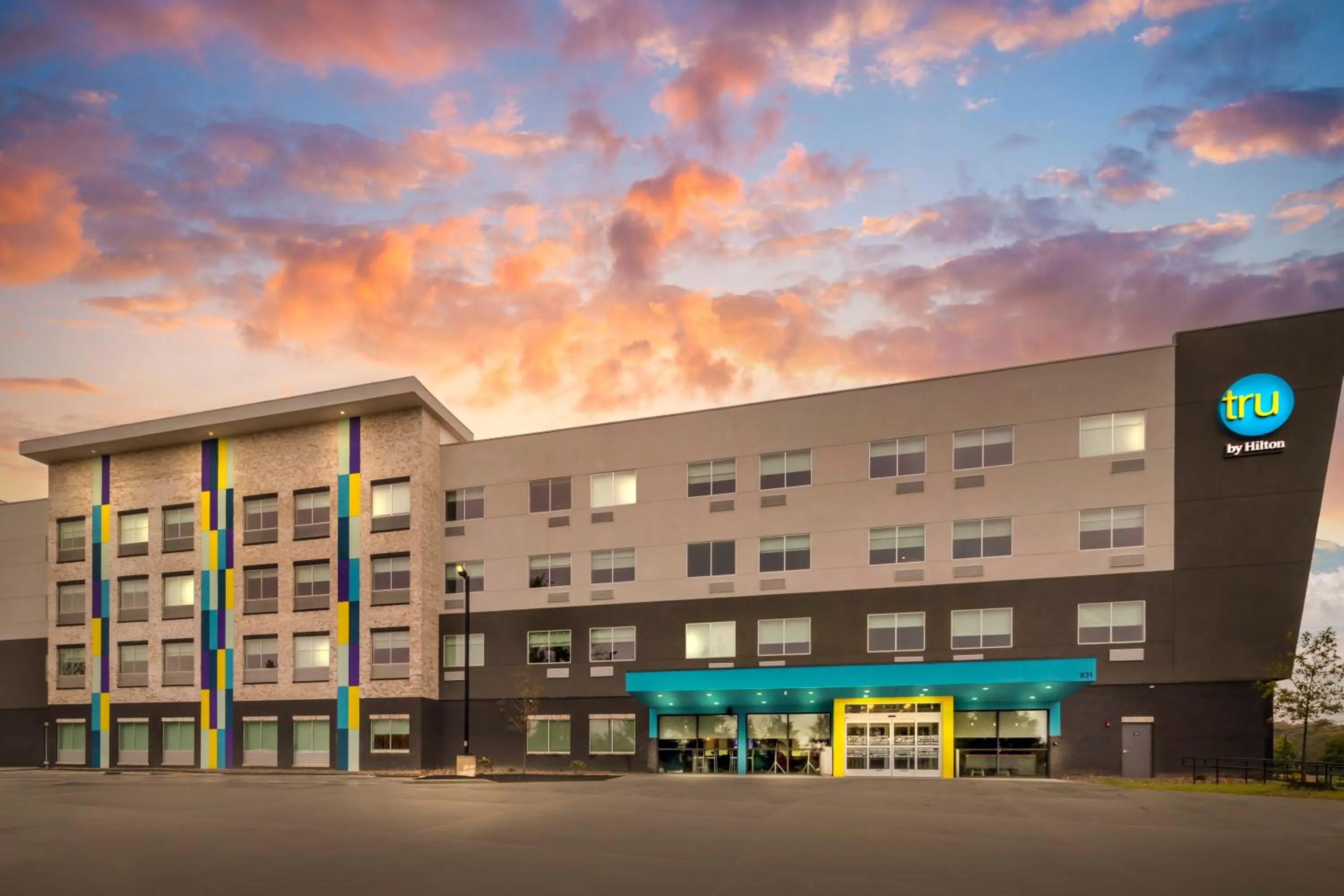 Property building in Tru By Hilton Goodlettsville Nashville