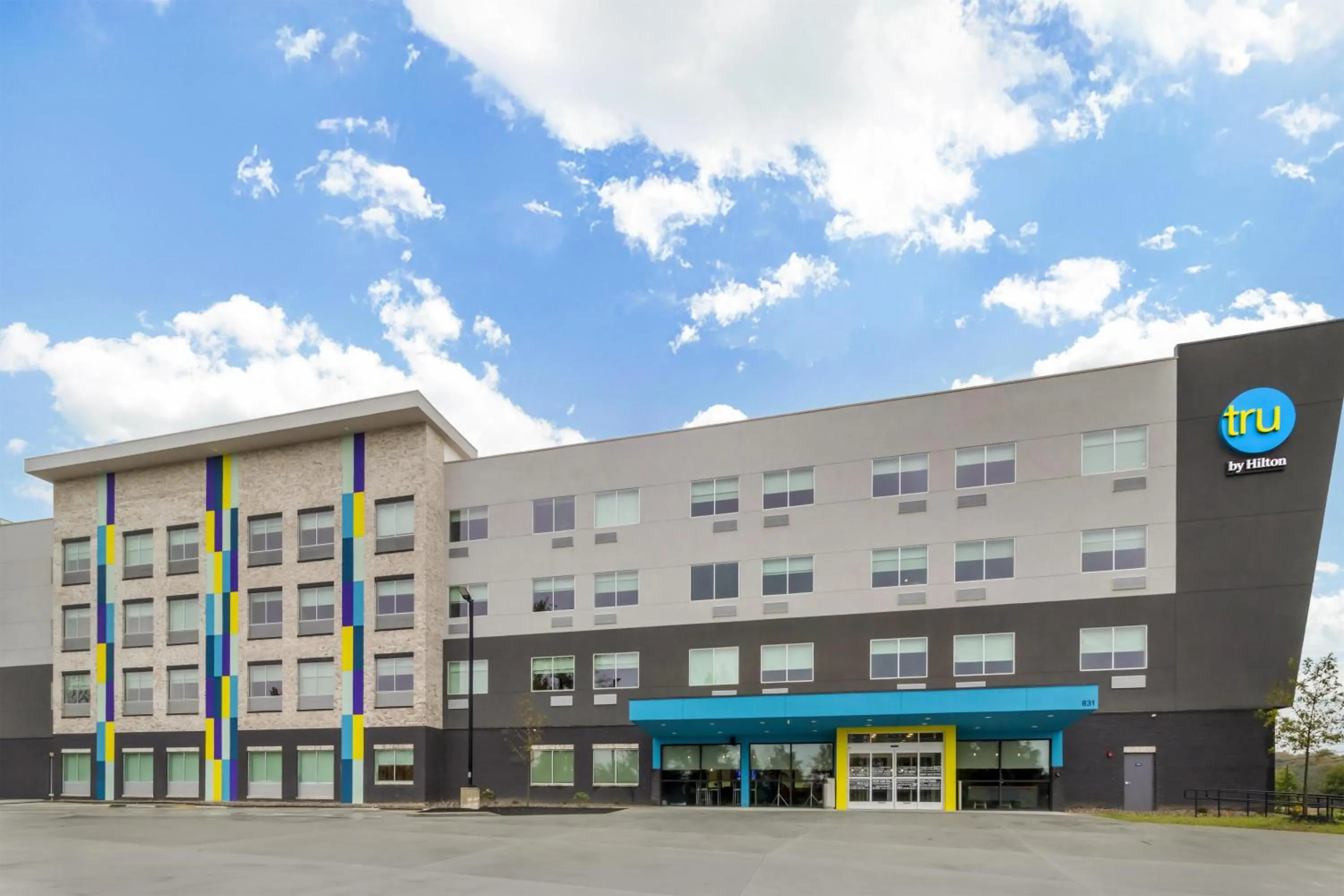 Property building in Tru By Hilton Goodlettsville Nashville