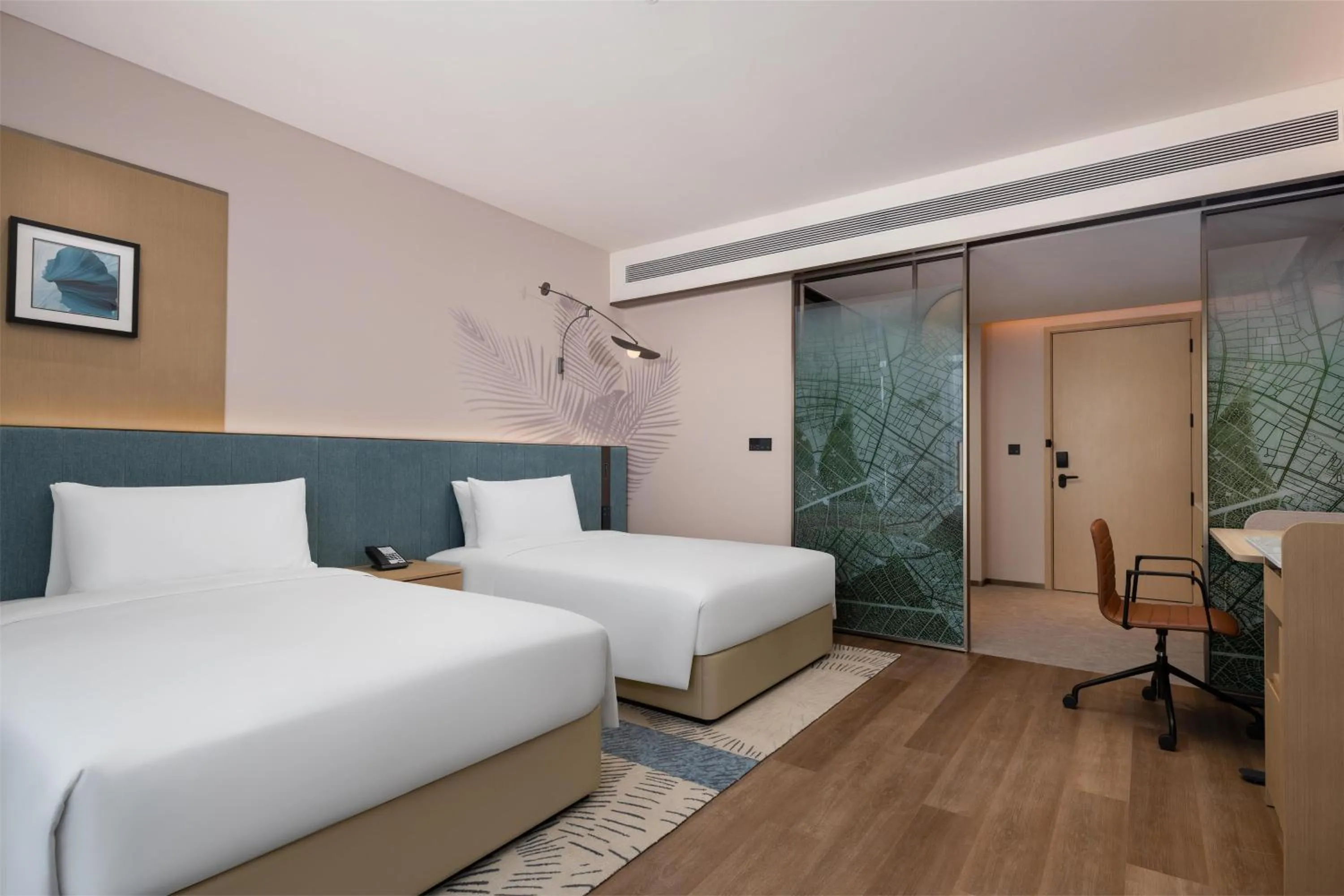 Bed in Hilton Garden Inn Chengde High-Tech Zone