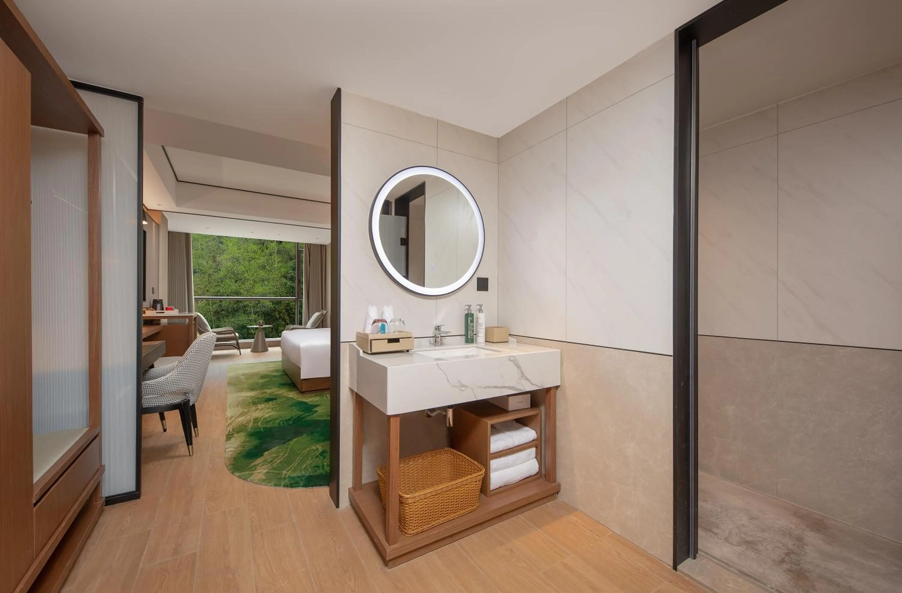 Mountain view in Hilton Garden Inn Zhangjiajie Wulingyuan