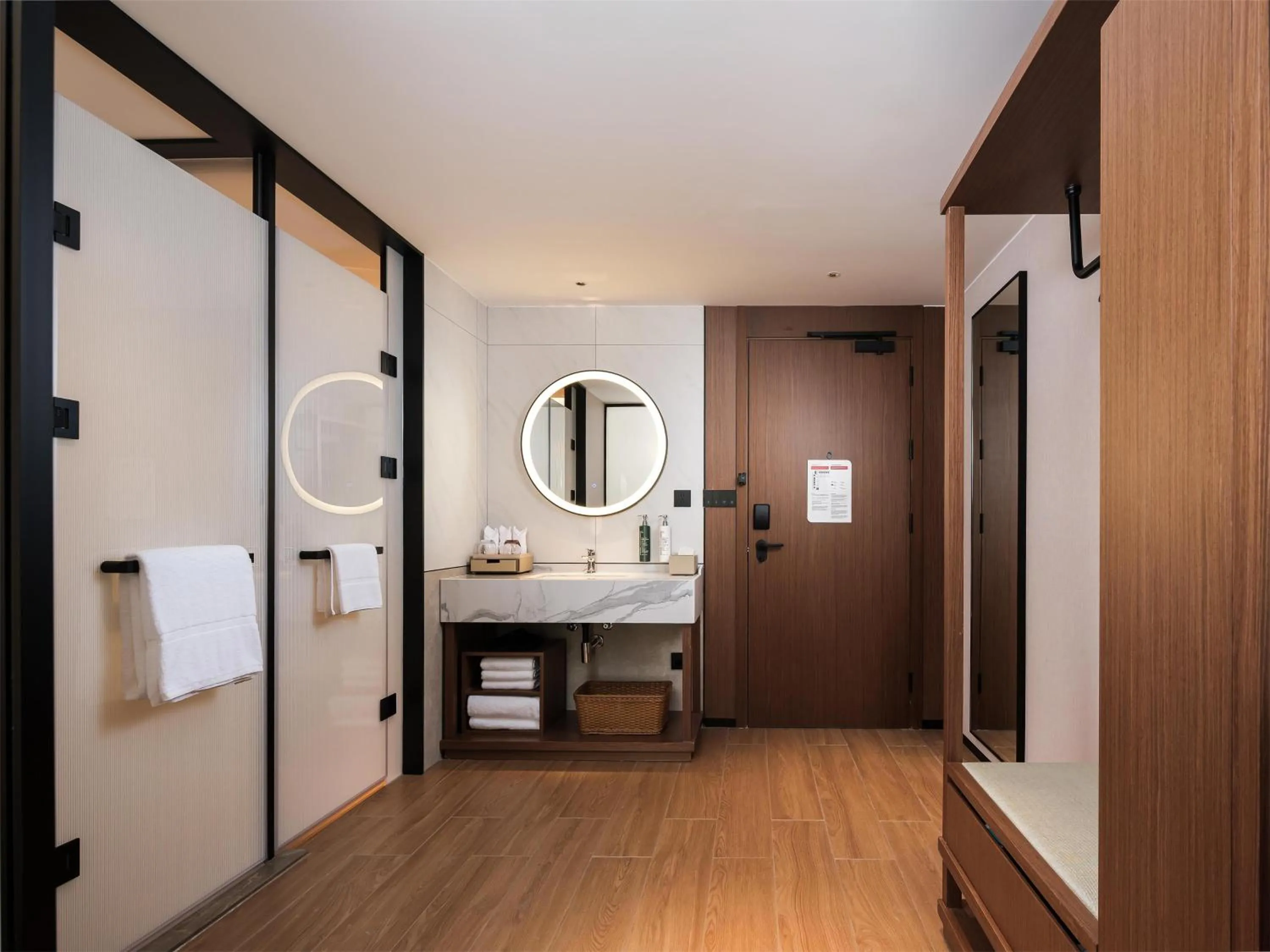 Bathroom in Hilton Garden Inn Zhangjiajie Wulingyuan