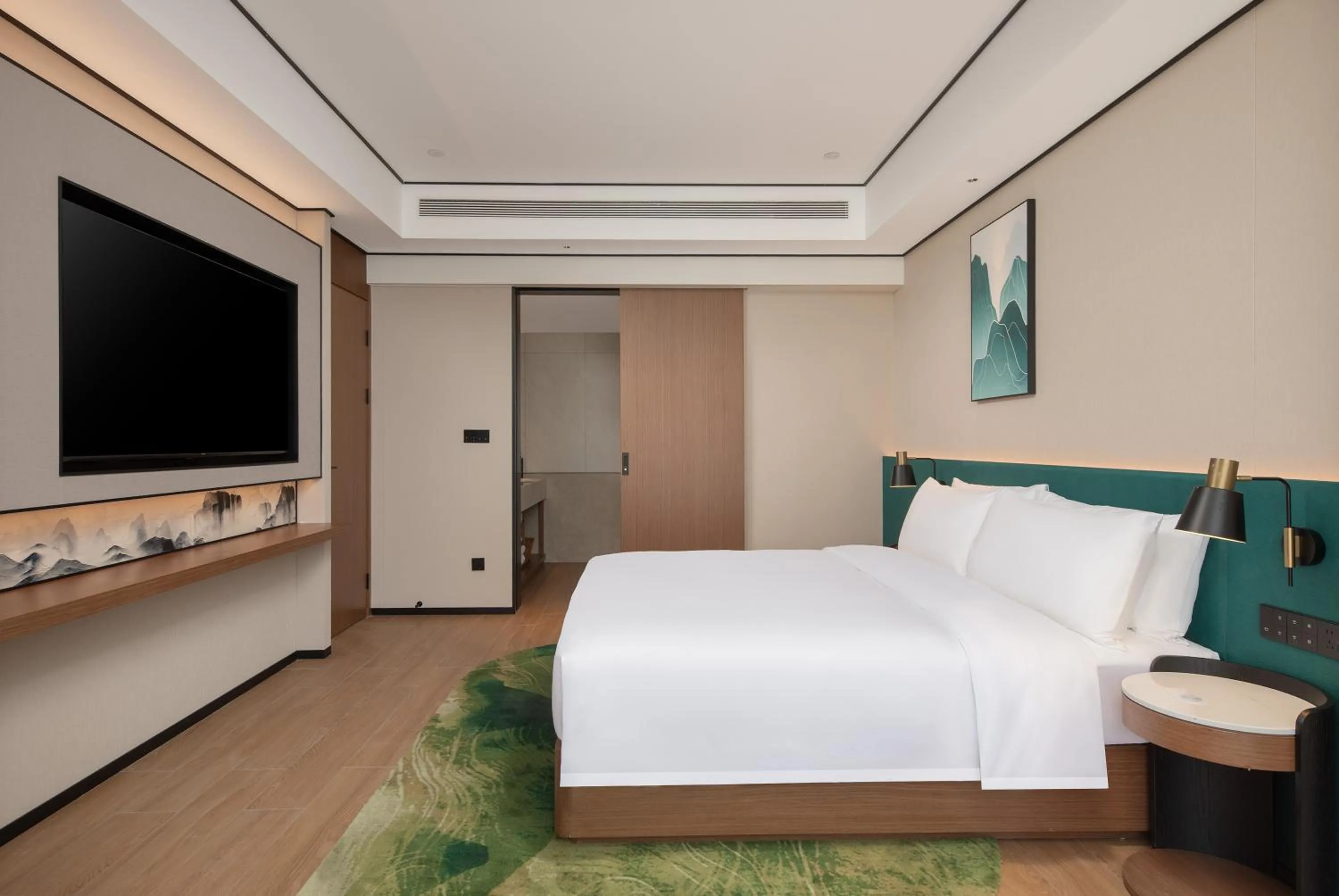 Mountain view, Bed in Hilton Garden Inn Zhangjiajie Wulingyuan