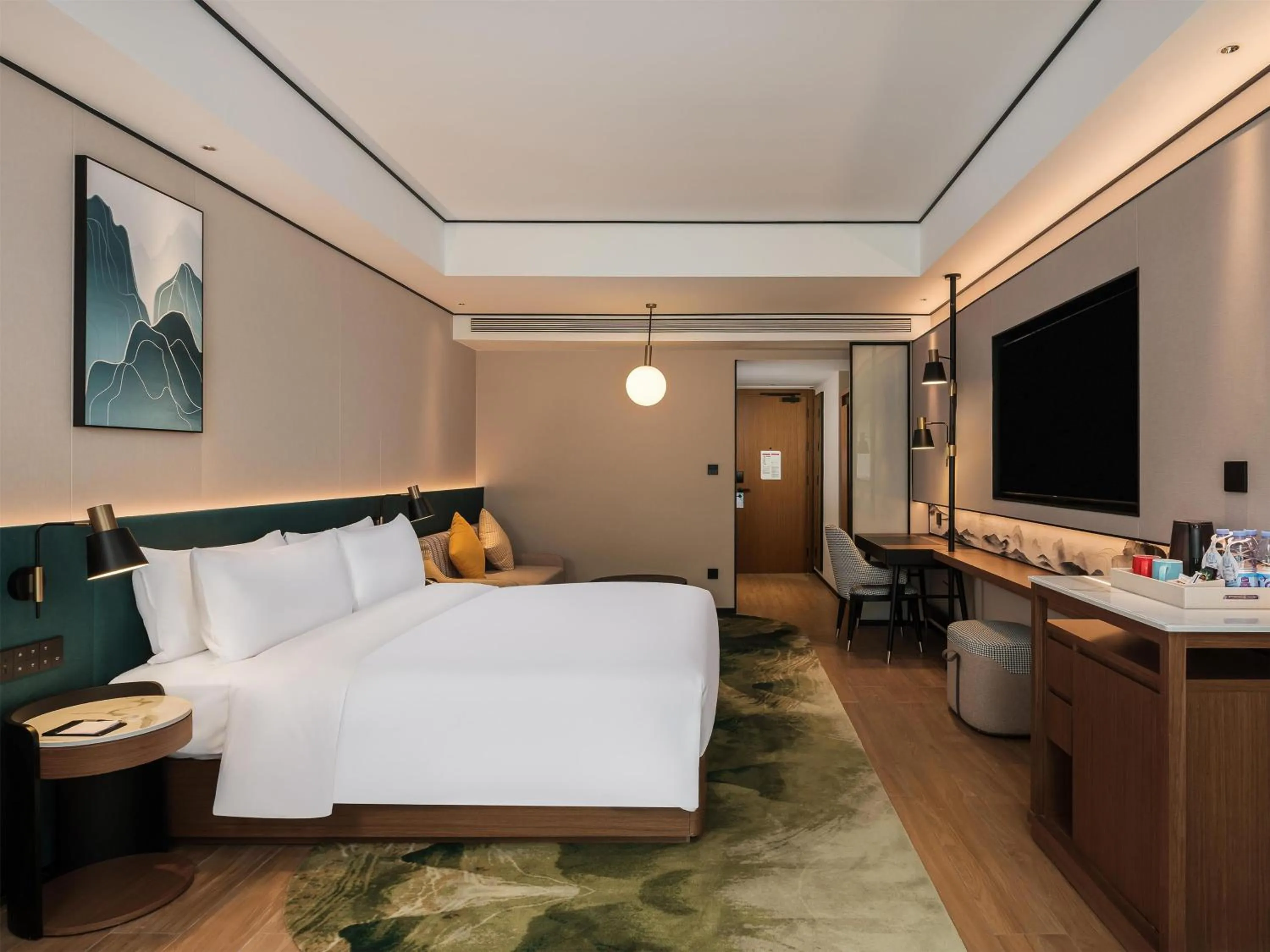 Bed in Hilton Garden Inn Zhangjiajie Wulingyuan