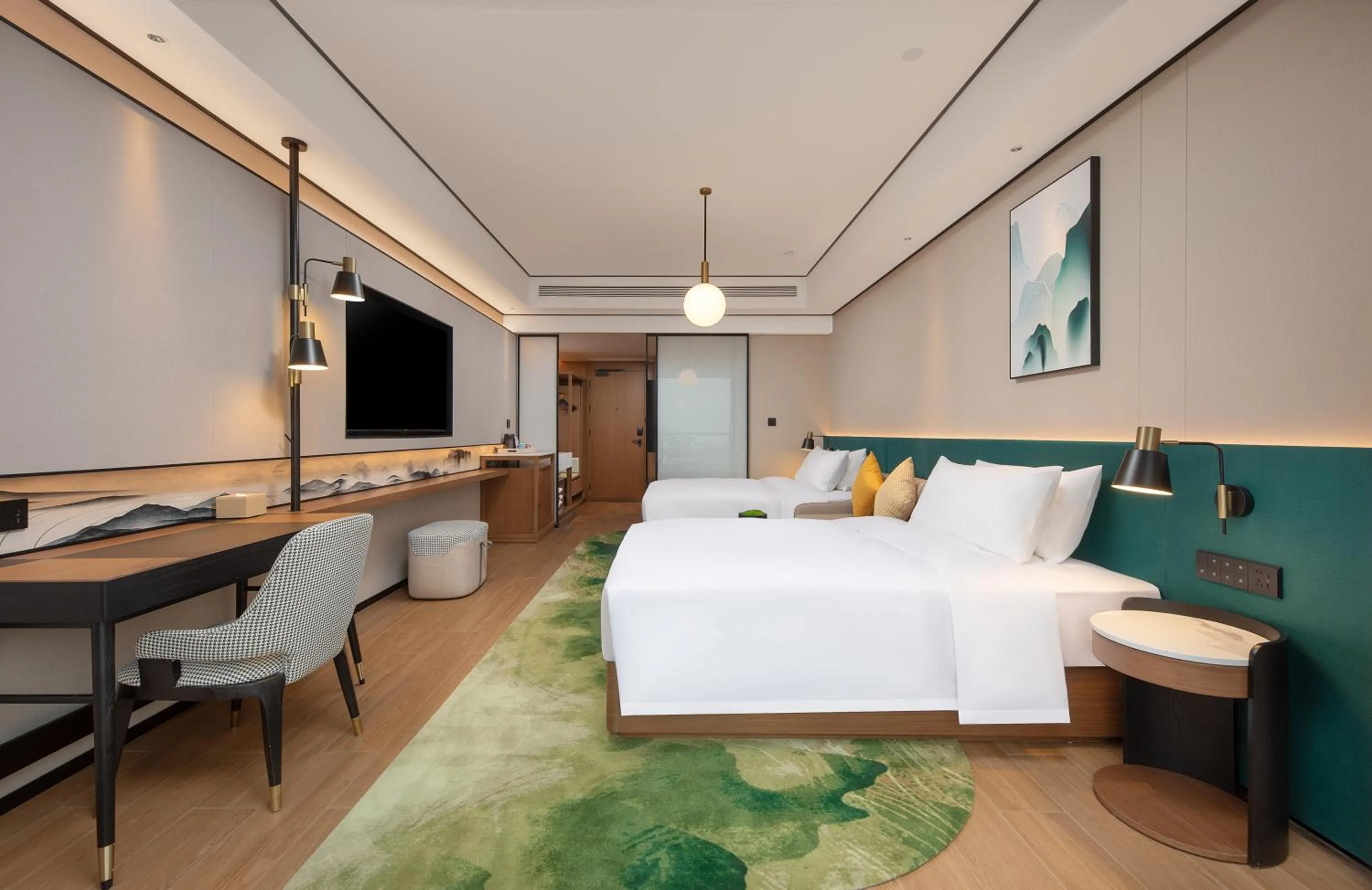 Mountain view, Bed in Hilton Garden Inn Zhangjiajie Wulingyuan