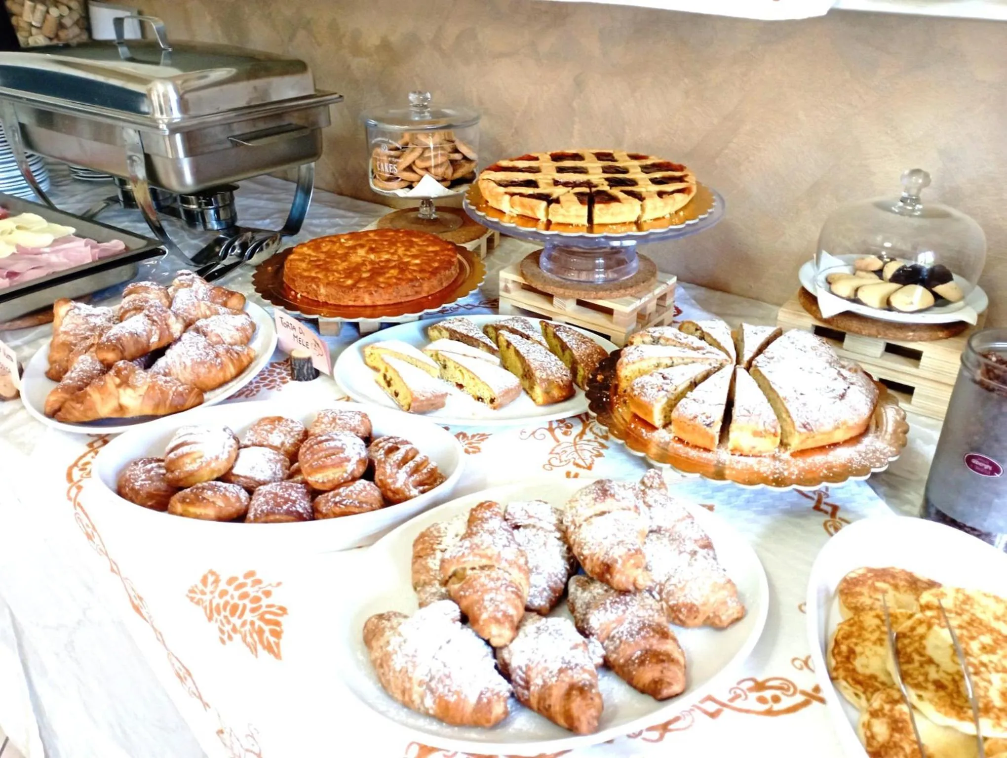 Food in Villa Gioiosa Beach & Water Park B&B