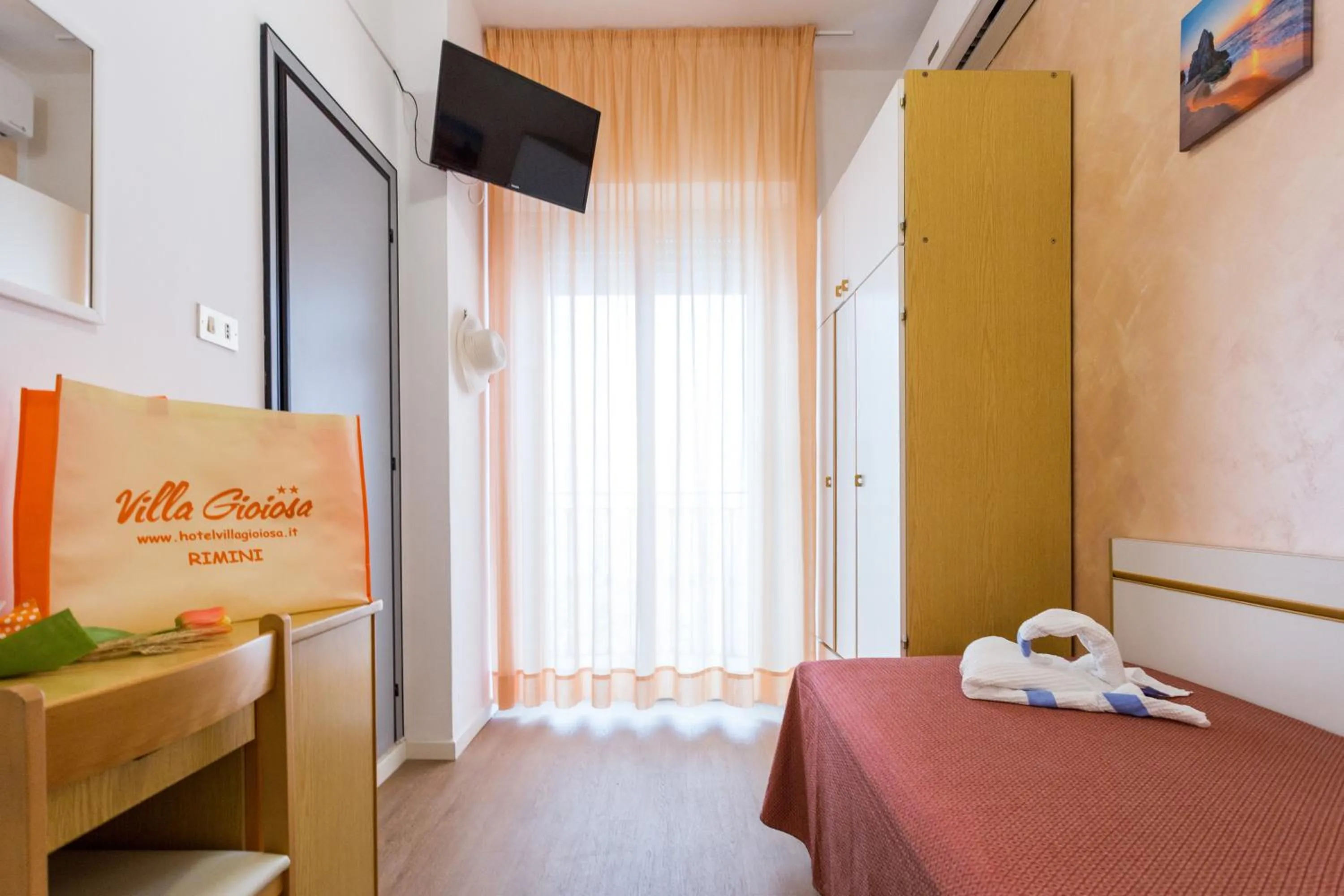 Bed in Villa Gioiosa Beach & Water Park B&B