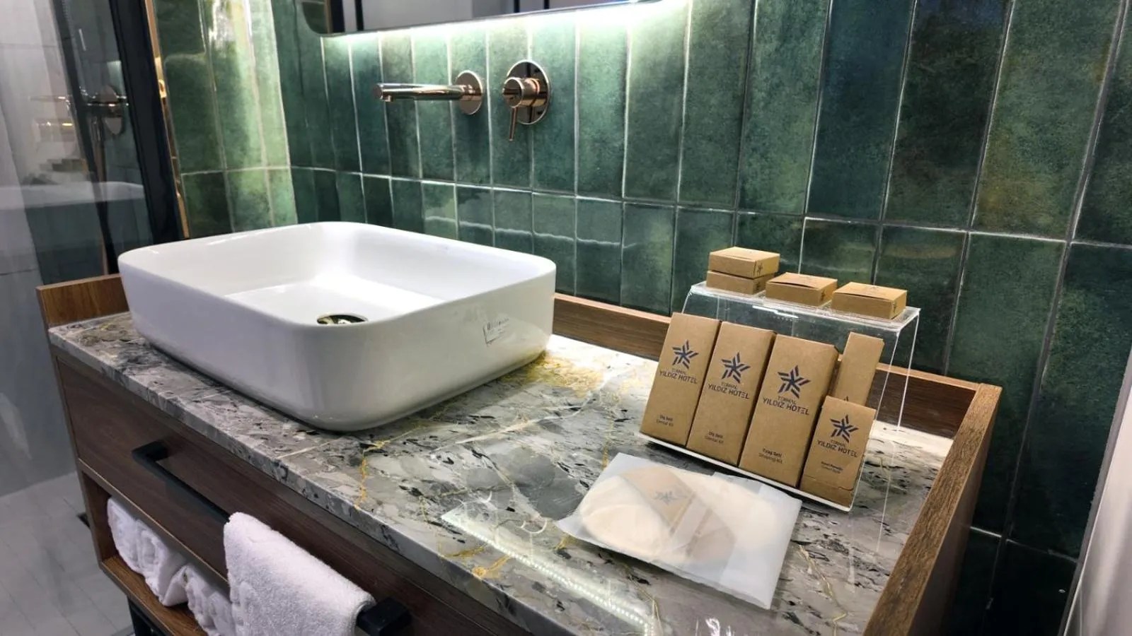 Bathroom in Yıldız Termal Otel