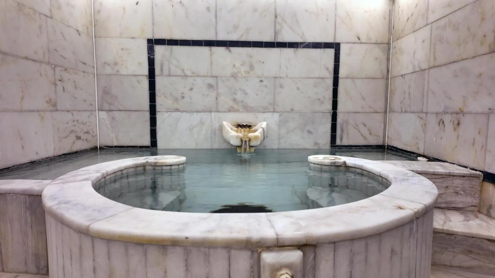 Bathroom in Yıldız Termal Otel