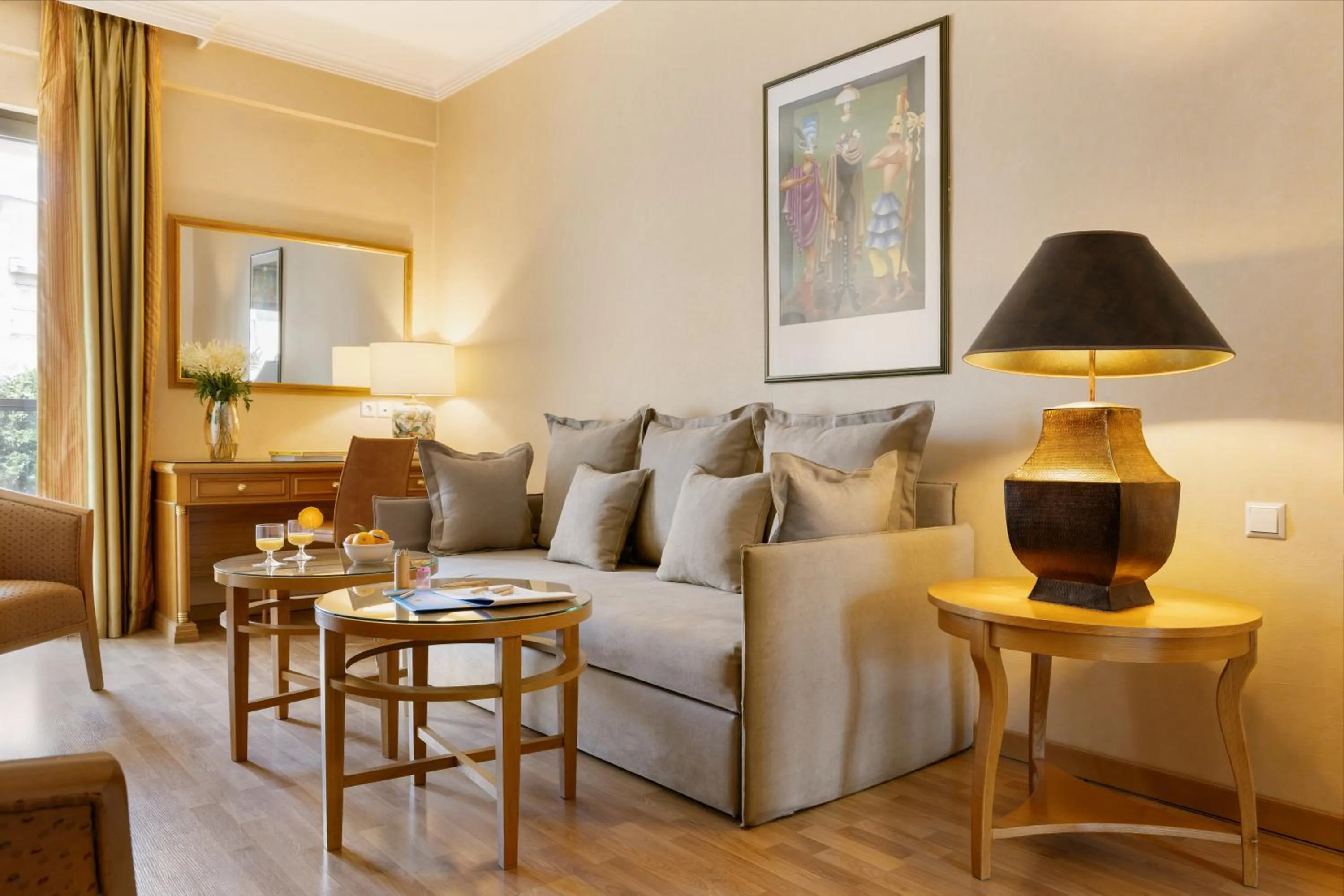 Living room in Divani Palace Larissa