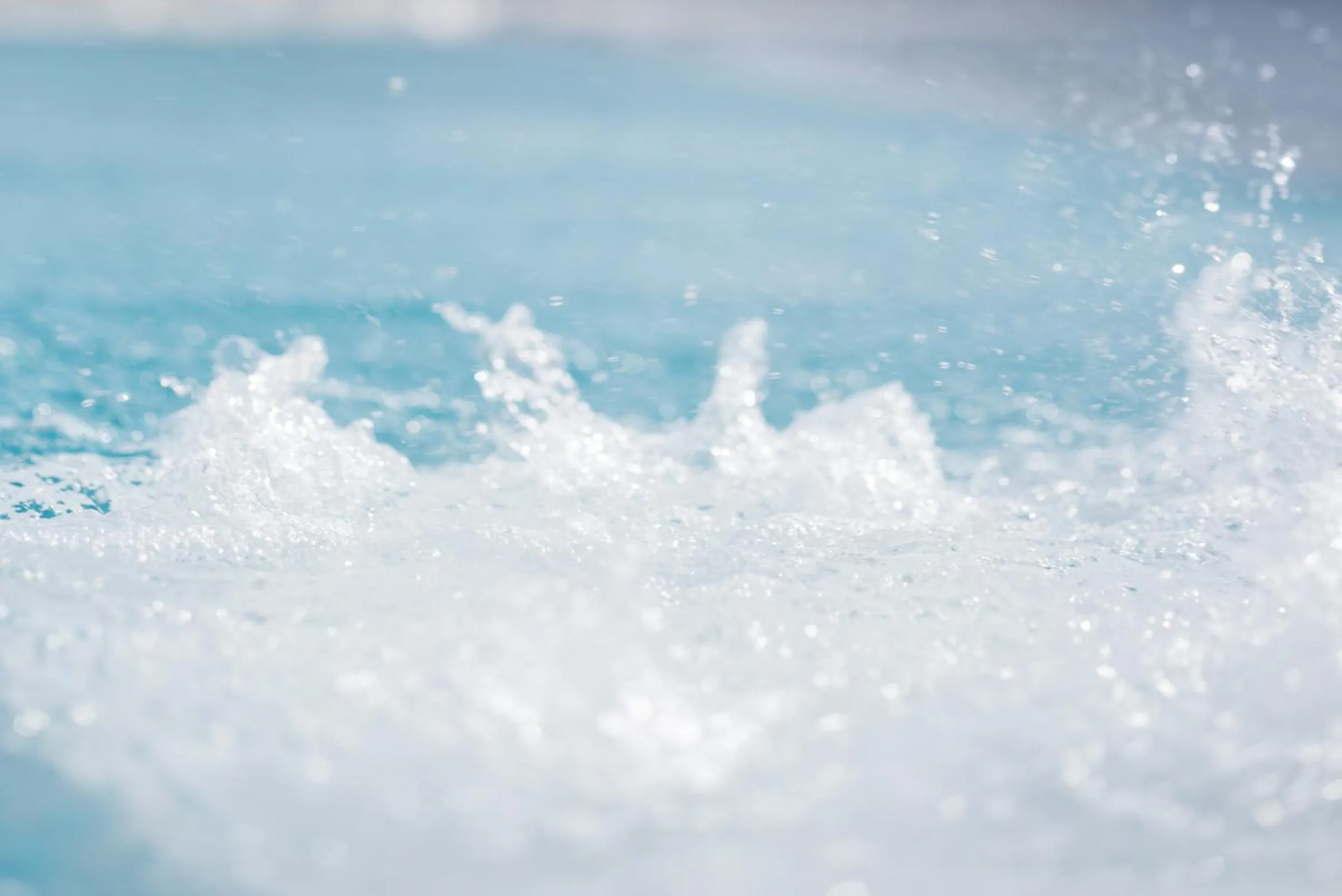 Hot Tub in Neptune Luxury Suites
