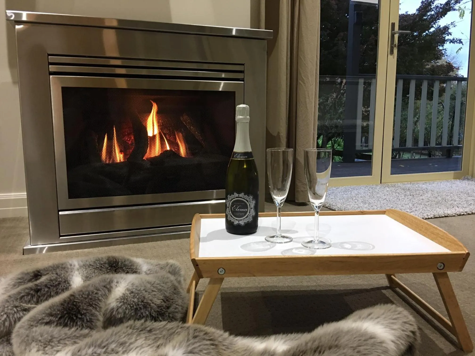 Living room in Emerald Ridge