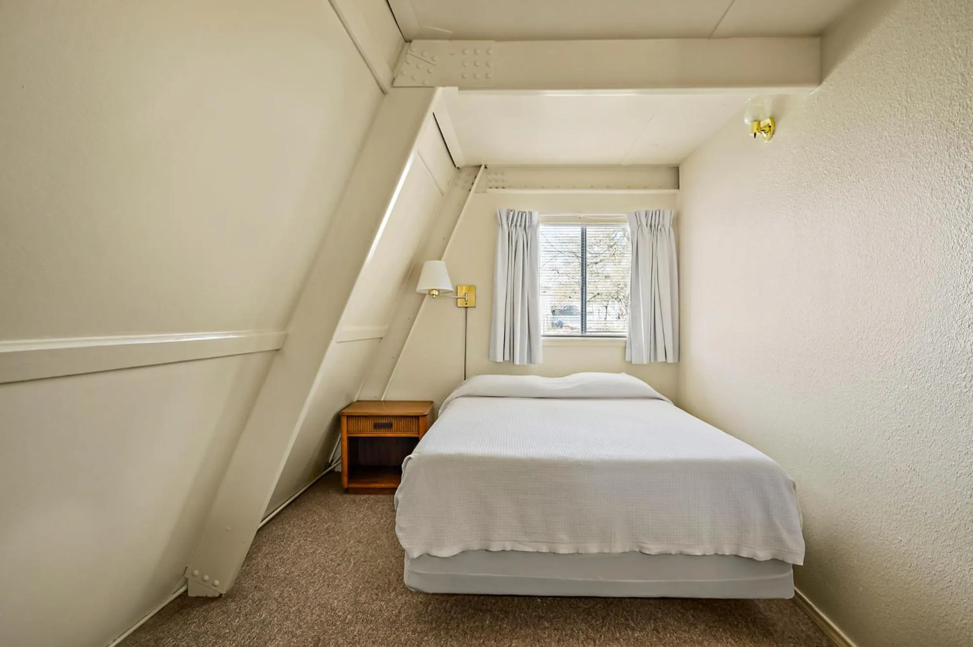 Bed in Heidelberg Lodges