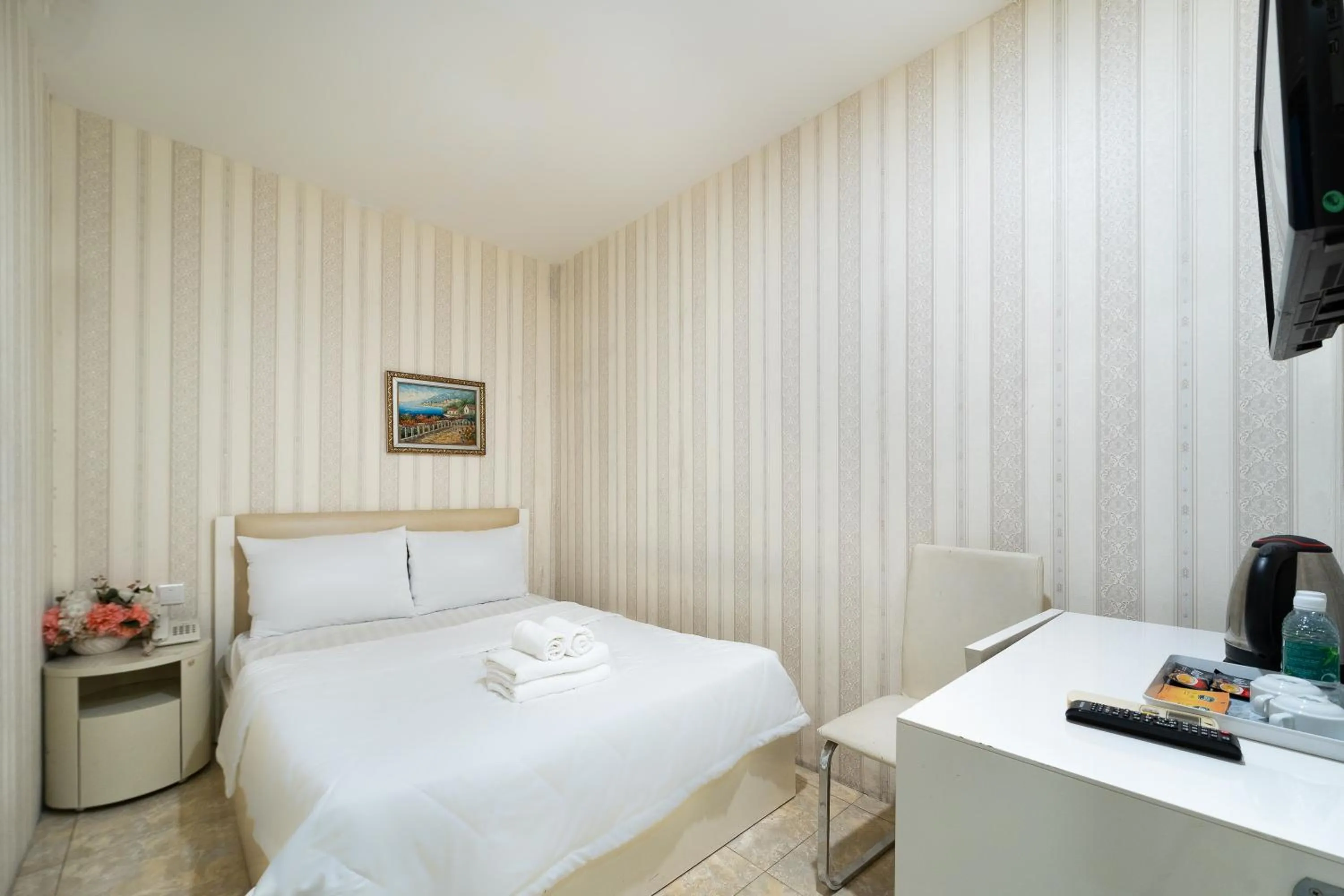 Bed in WIN hotel & Apartment