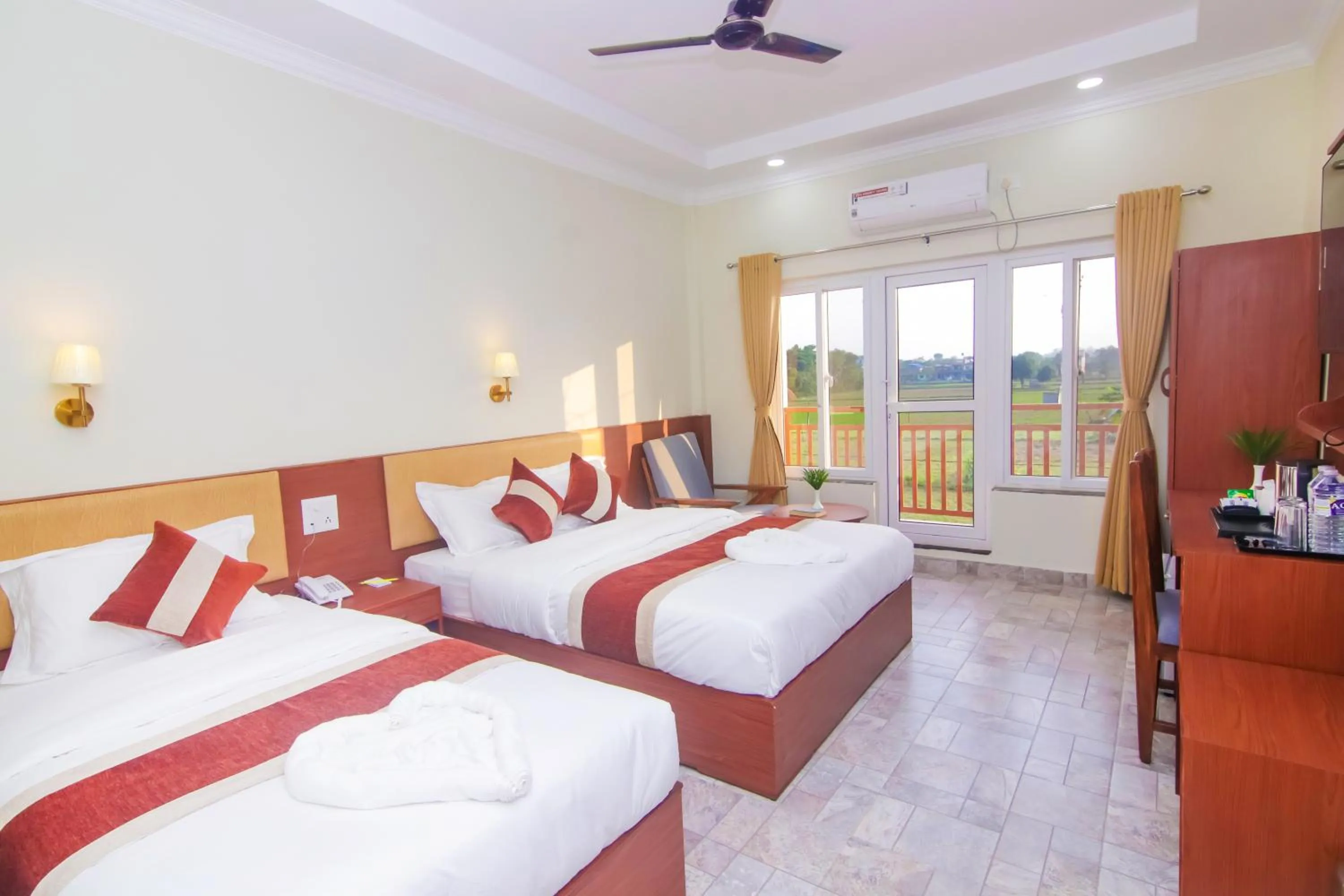 Coffee/tea facilities, Bed in Hotel Yatra Sauraha Pvt Ltd