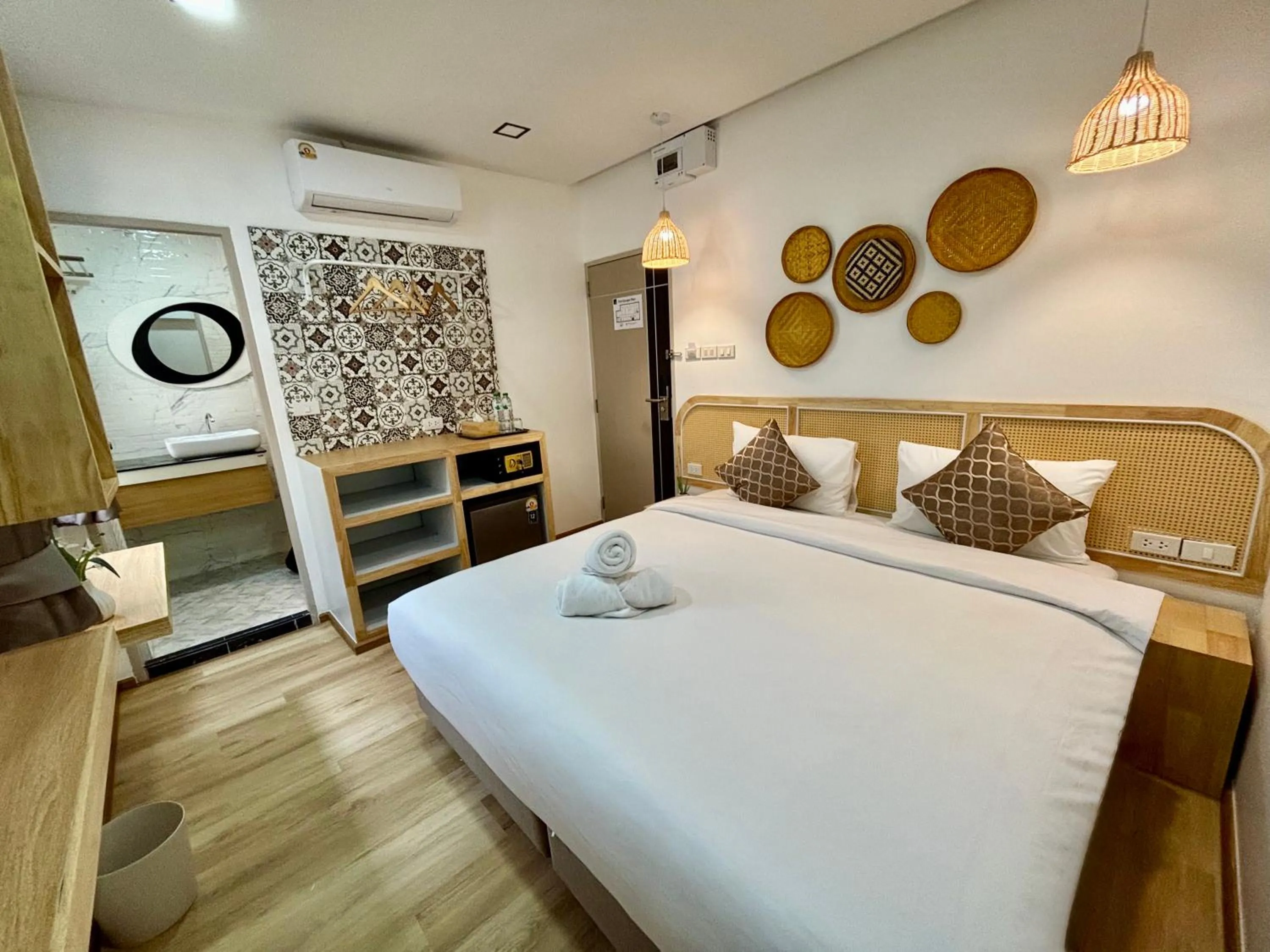 Bed in Charm Hostel at Pratumnak