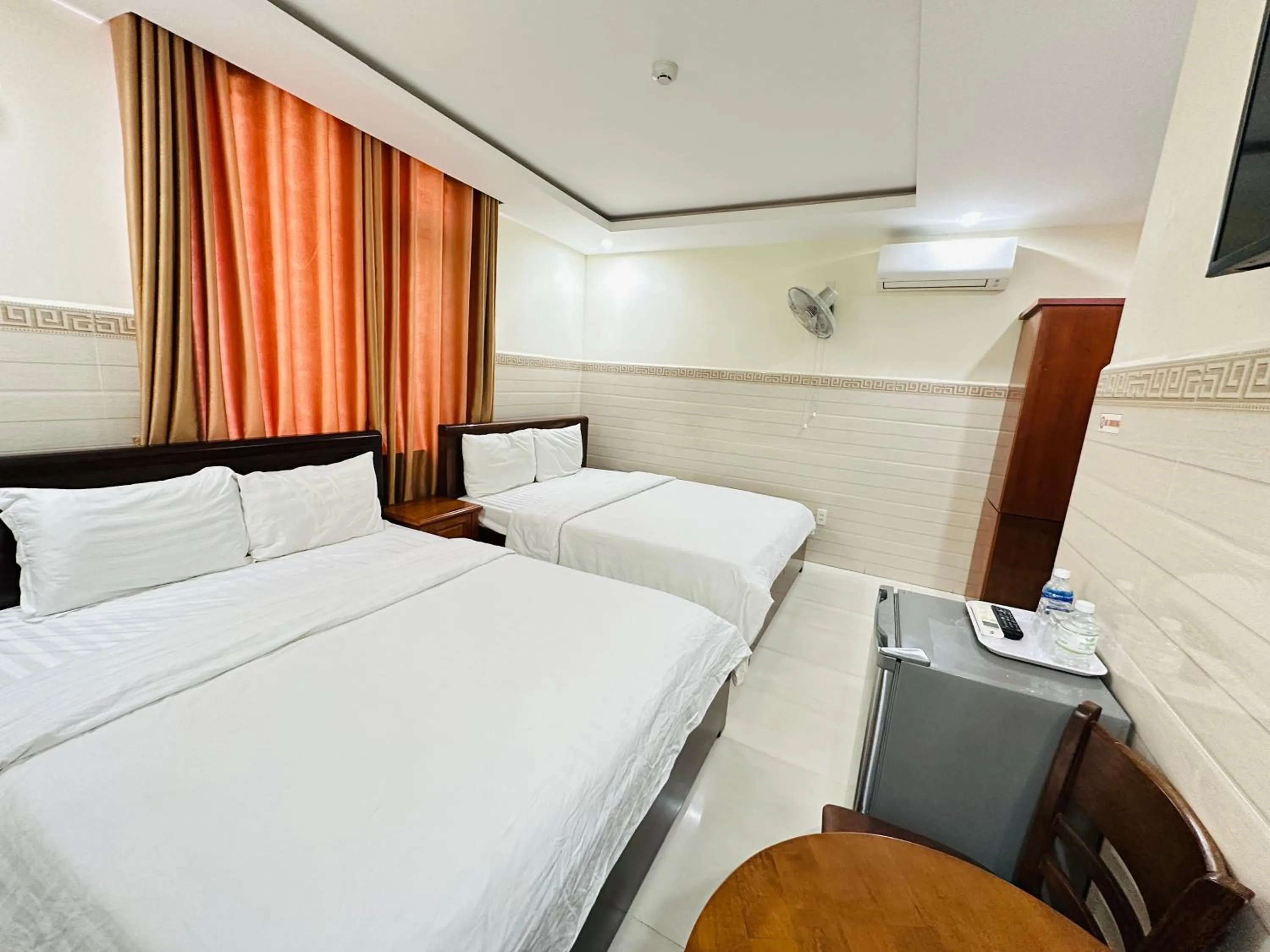 Bed in Bear Hotel & Homestay